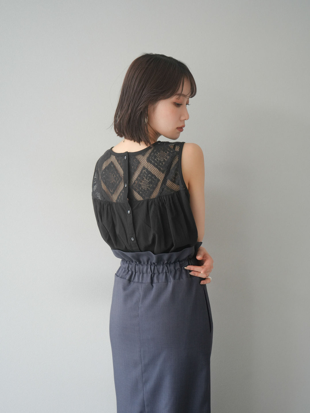 [予約]インド製コットンレース切替ノースリブラウス/ブラック