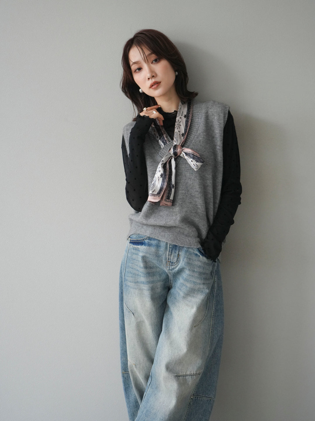 [予約]スカーフ付きニットベスト/gray