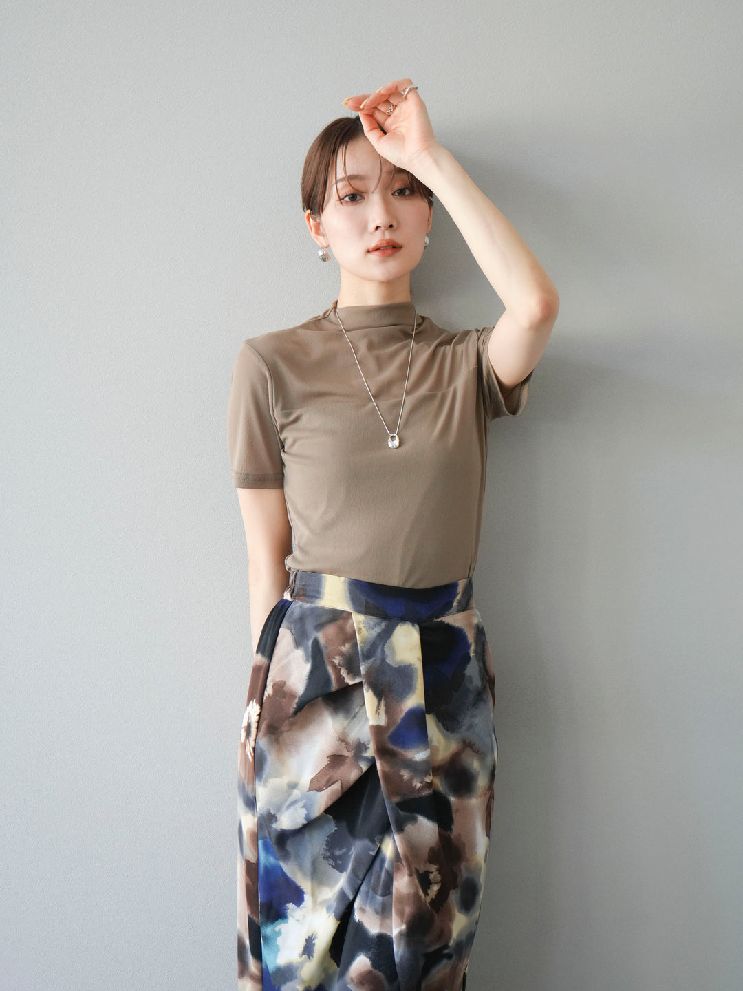 [SET] 透視半袖上衣 + 水彩印花褶襉I字裙 (2set)