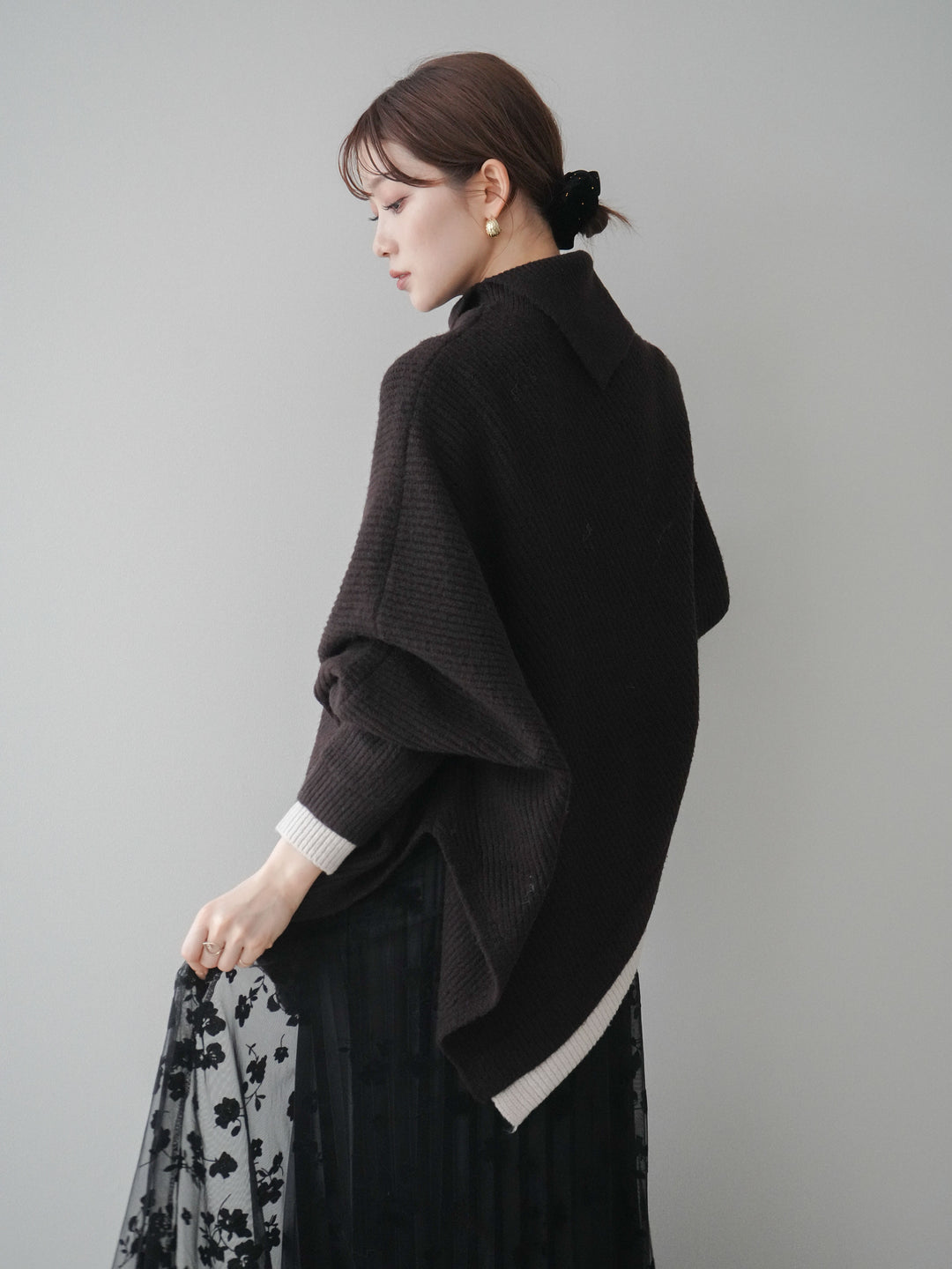 [予約]配色アシンメトリードルマンニットプルオーバー/brown