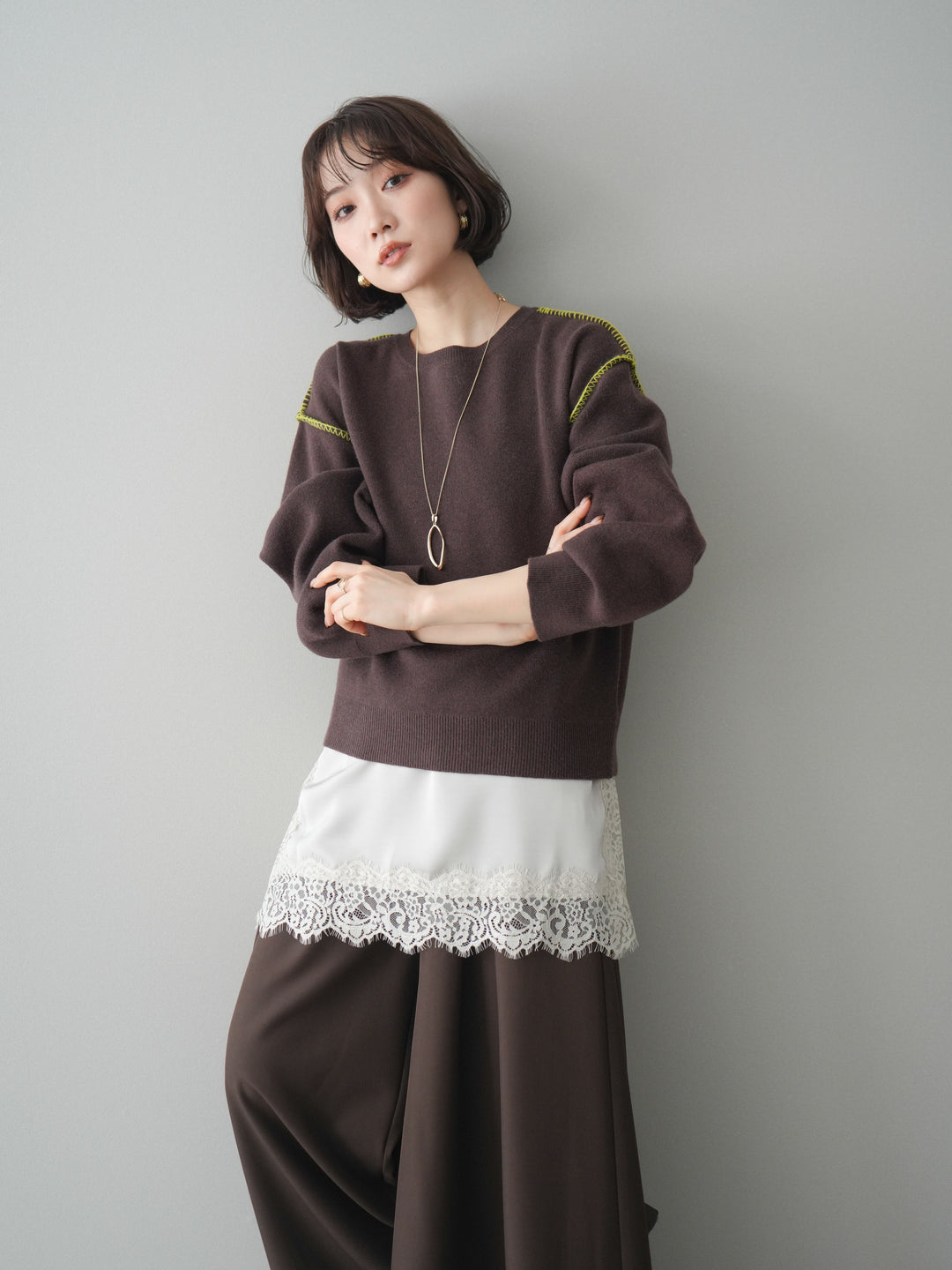 [SET]バックロゴ刺繍配色ステッチニットプルオーバー+選べるアクセセット(2set)