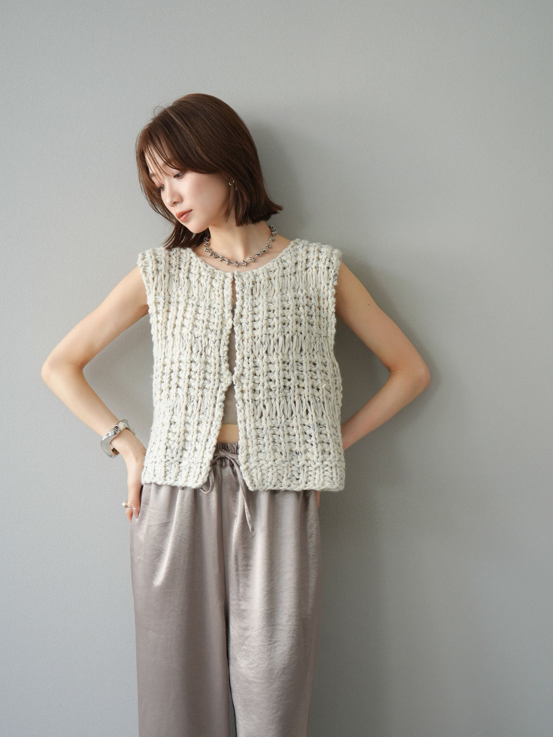 [予約]ミックスヤーンデザイン編みニットベスト/アイボリー