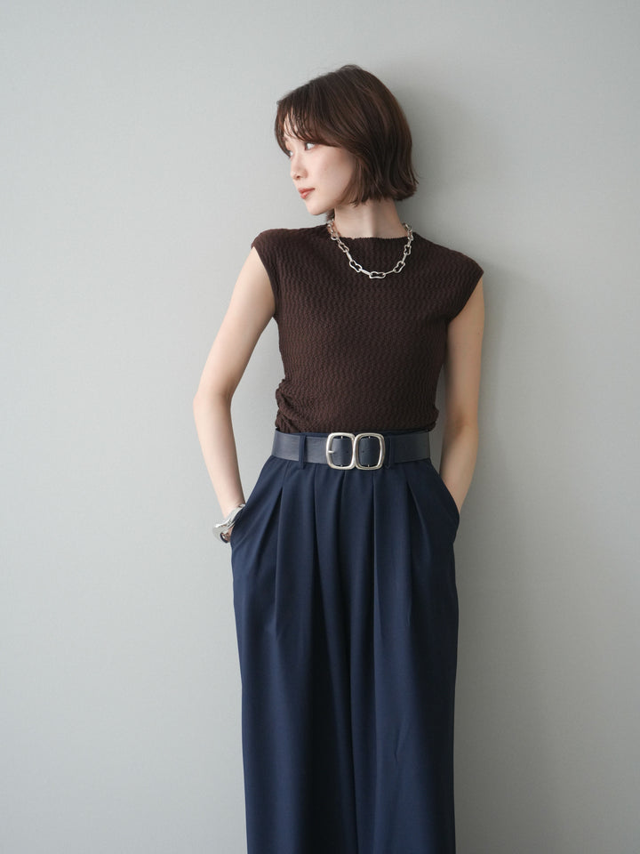 [予約]サイドシャーリングボトルネックノースリーブニットプルオーバー/brown