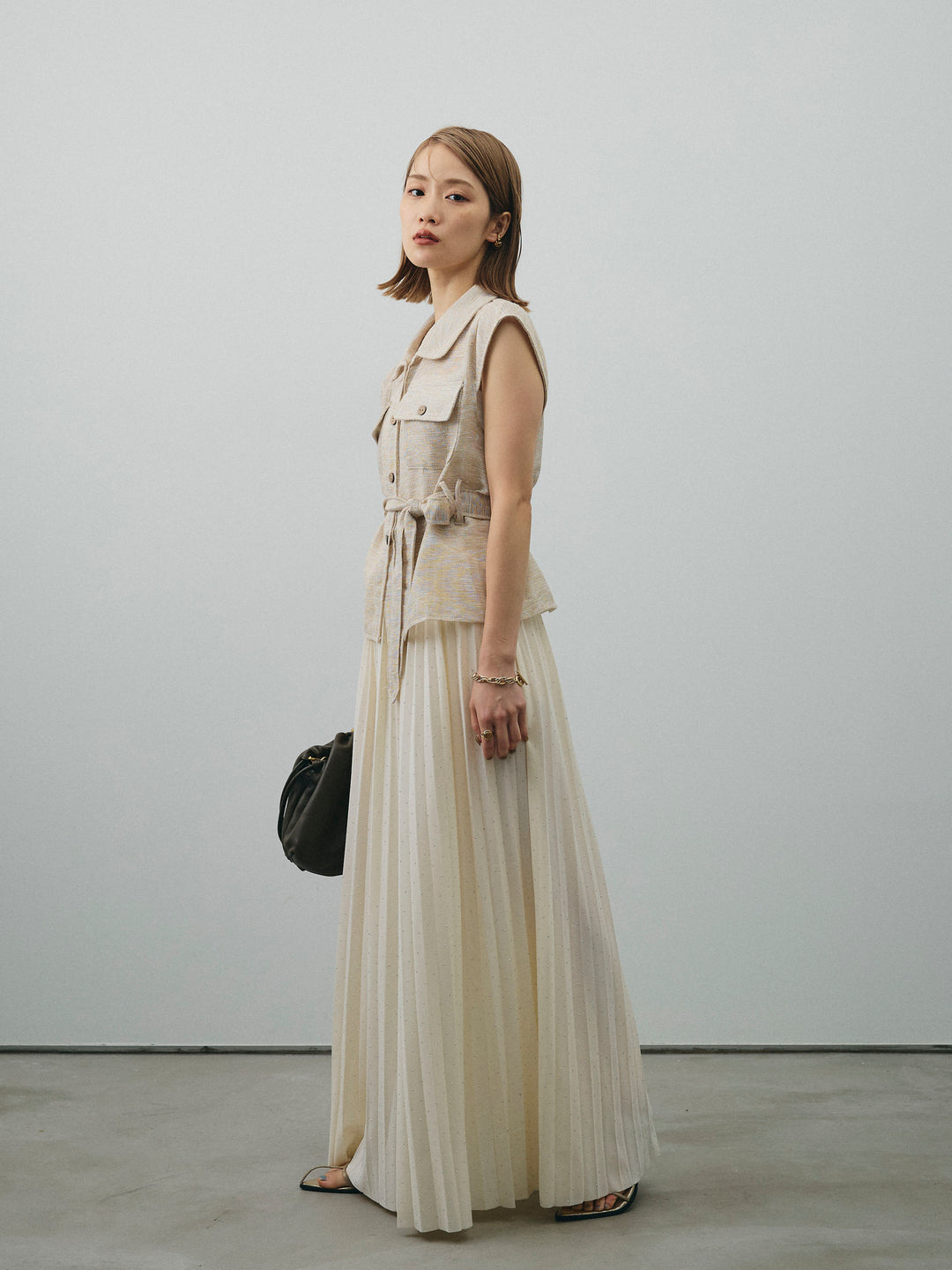 [予約]ラインストーンプリーツスカート/アイボリー