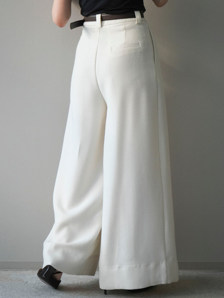 [予約]ウールタッチベルト付ワイドパンツ/offwhite