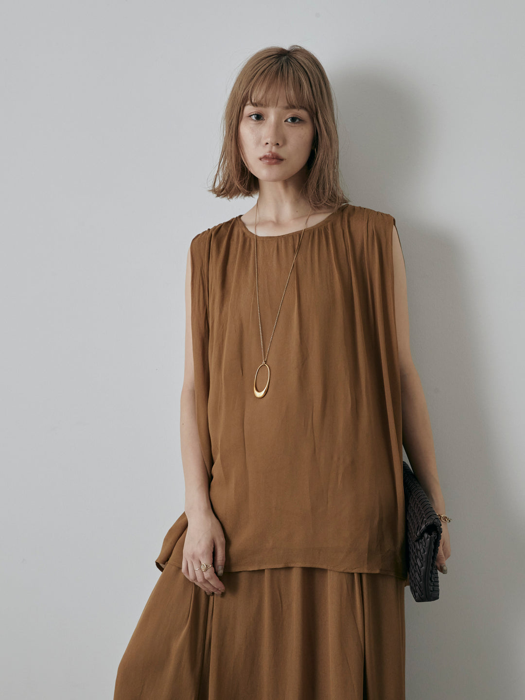 [予約]シアータックショルダーブラウス/ベージュ