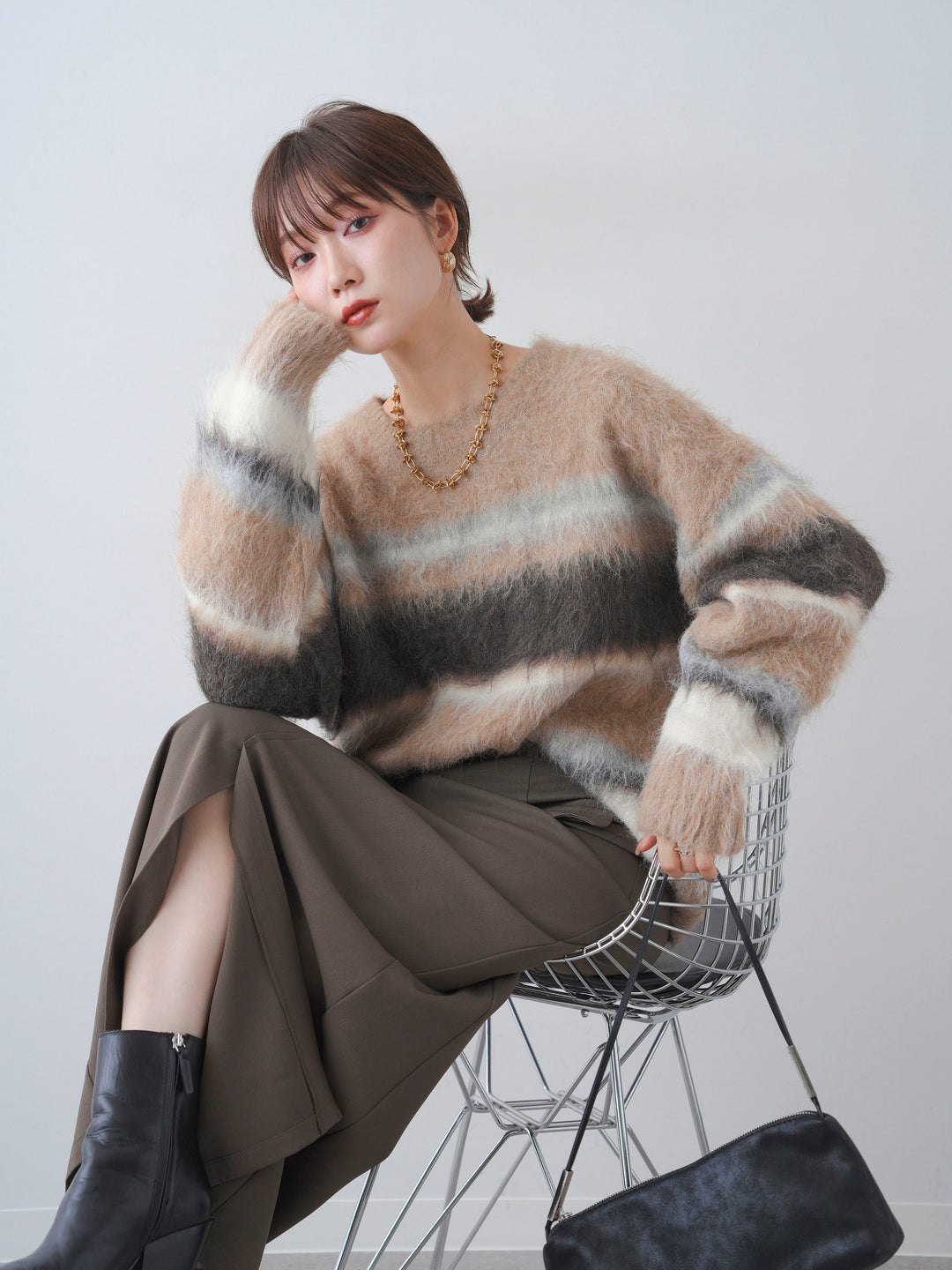 [SET]カラフルボーダーシャギーニットプルオーバー+クレープデシンフラップ付きストレートスカート(2set)