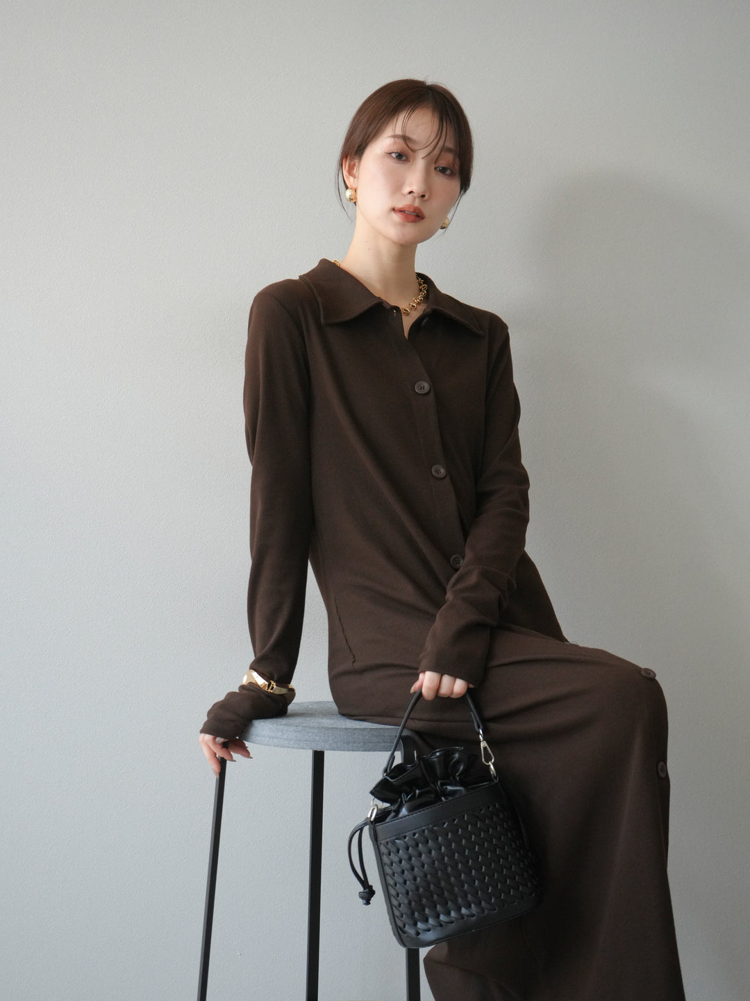 [予約]襟付きカットリブボタンワンピース/ブラウン