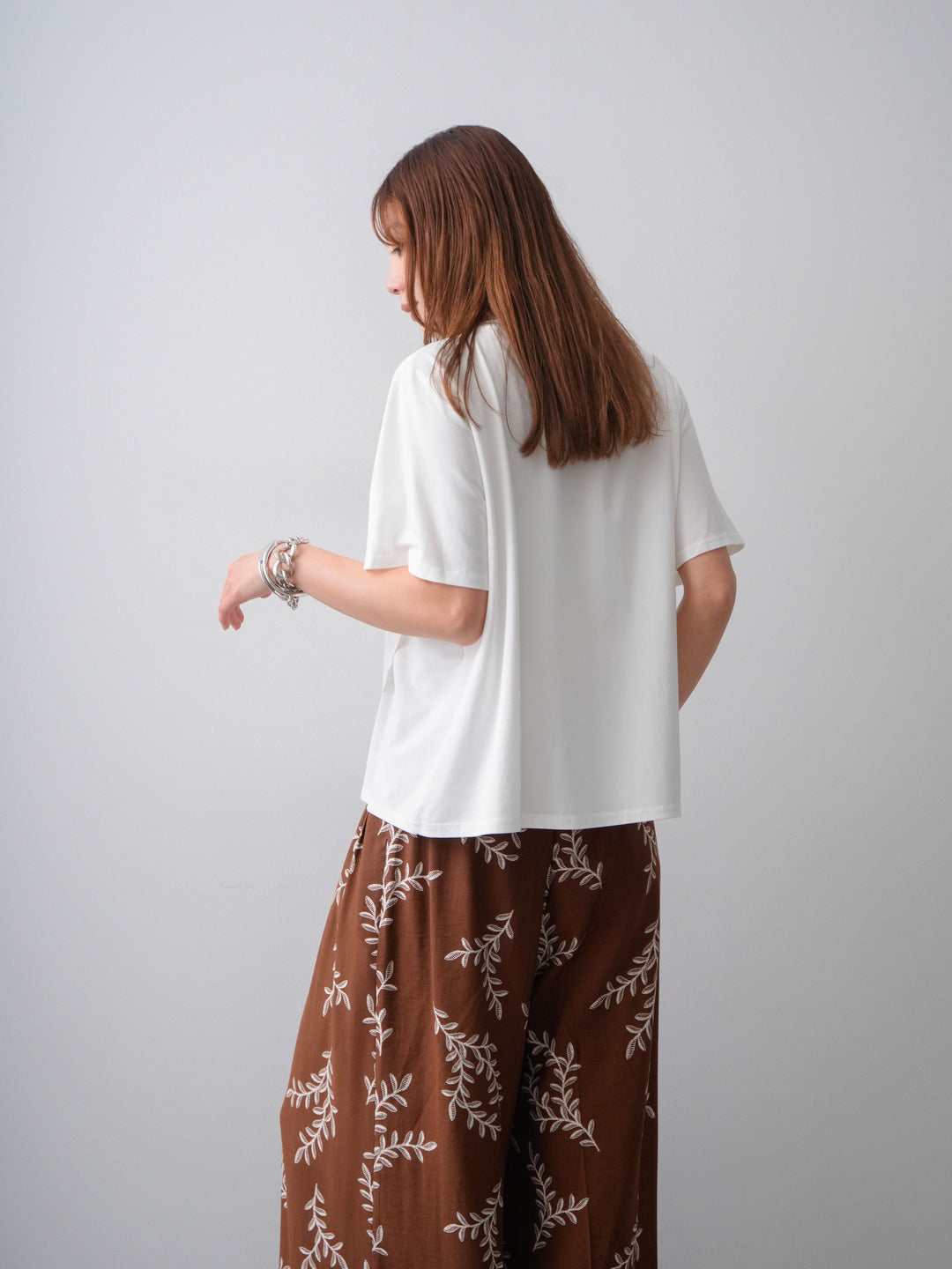 [SET]ラッフルドッキングTEE+リーフプリントタックワイドパンツ(2set)