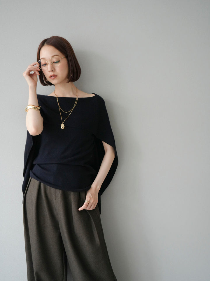 [予約]マントデザインスリットドルマンニット/ネイビー