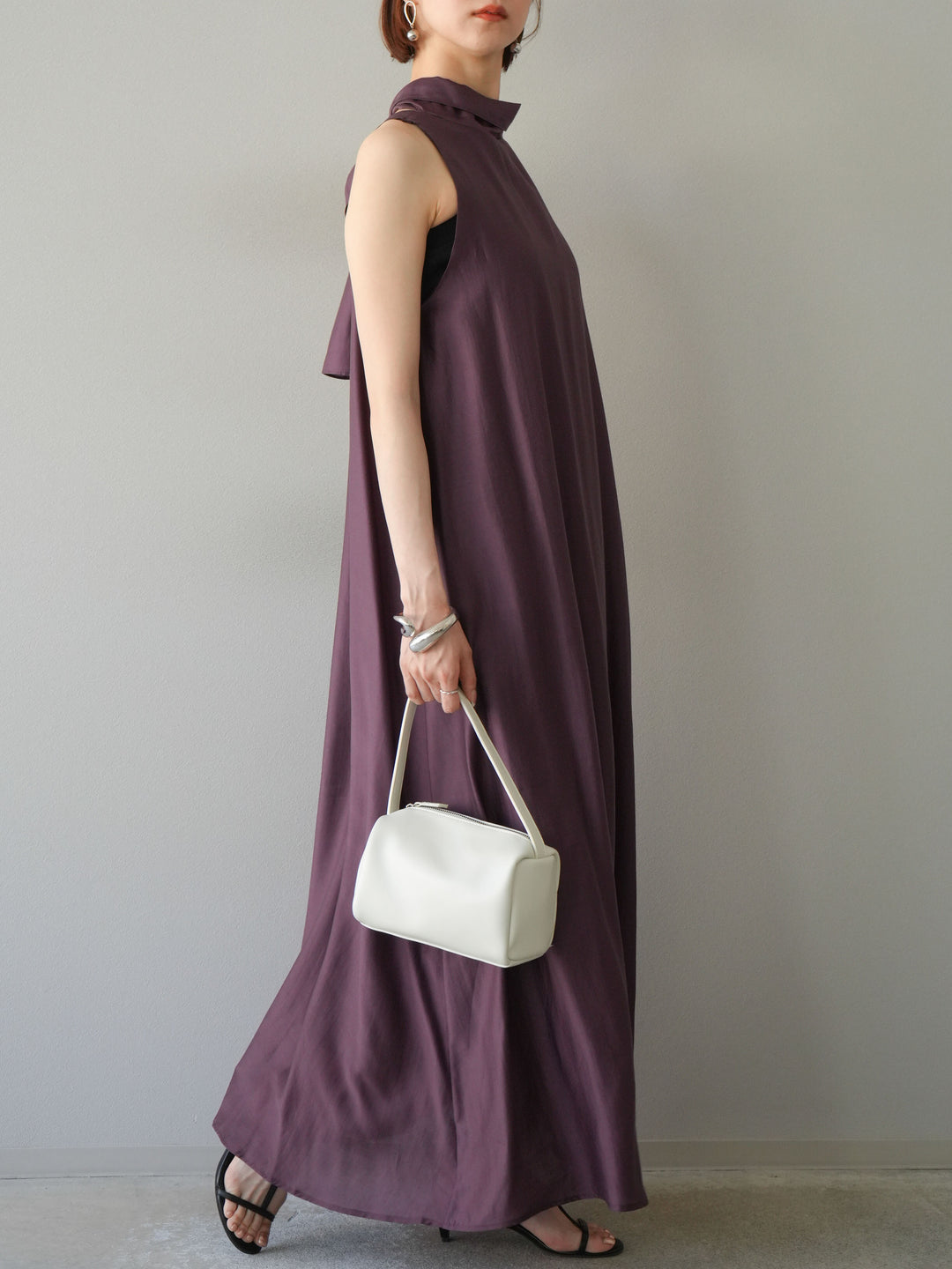 [予約]シアーホルターバックオープンワンピース/ボルドー