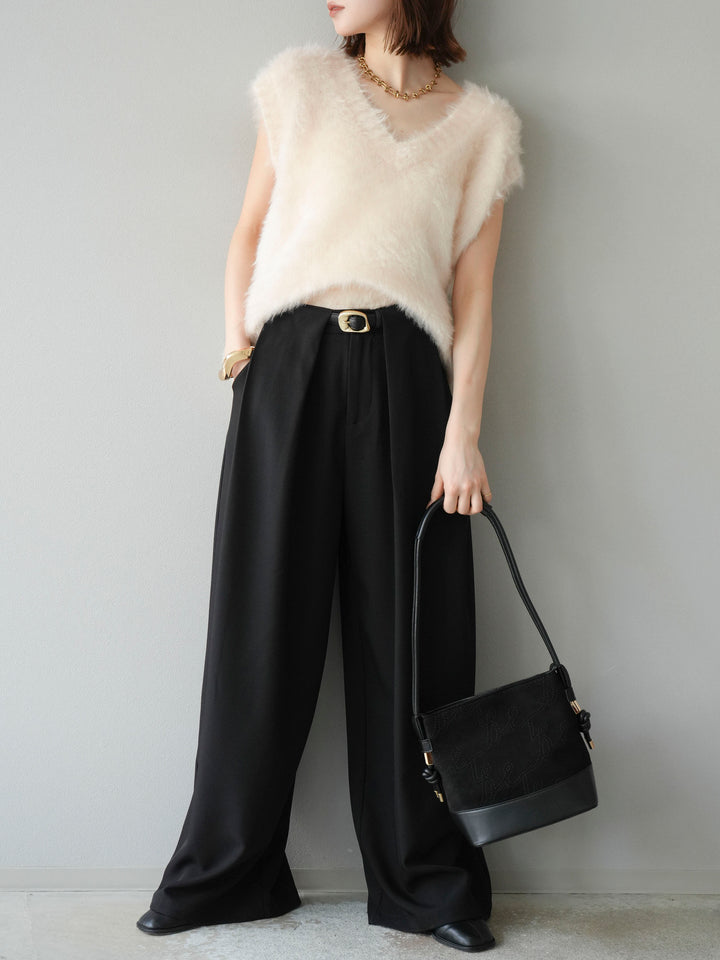 [預購] 皮帶環設計寬褲/黑色