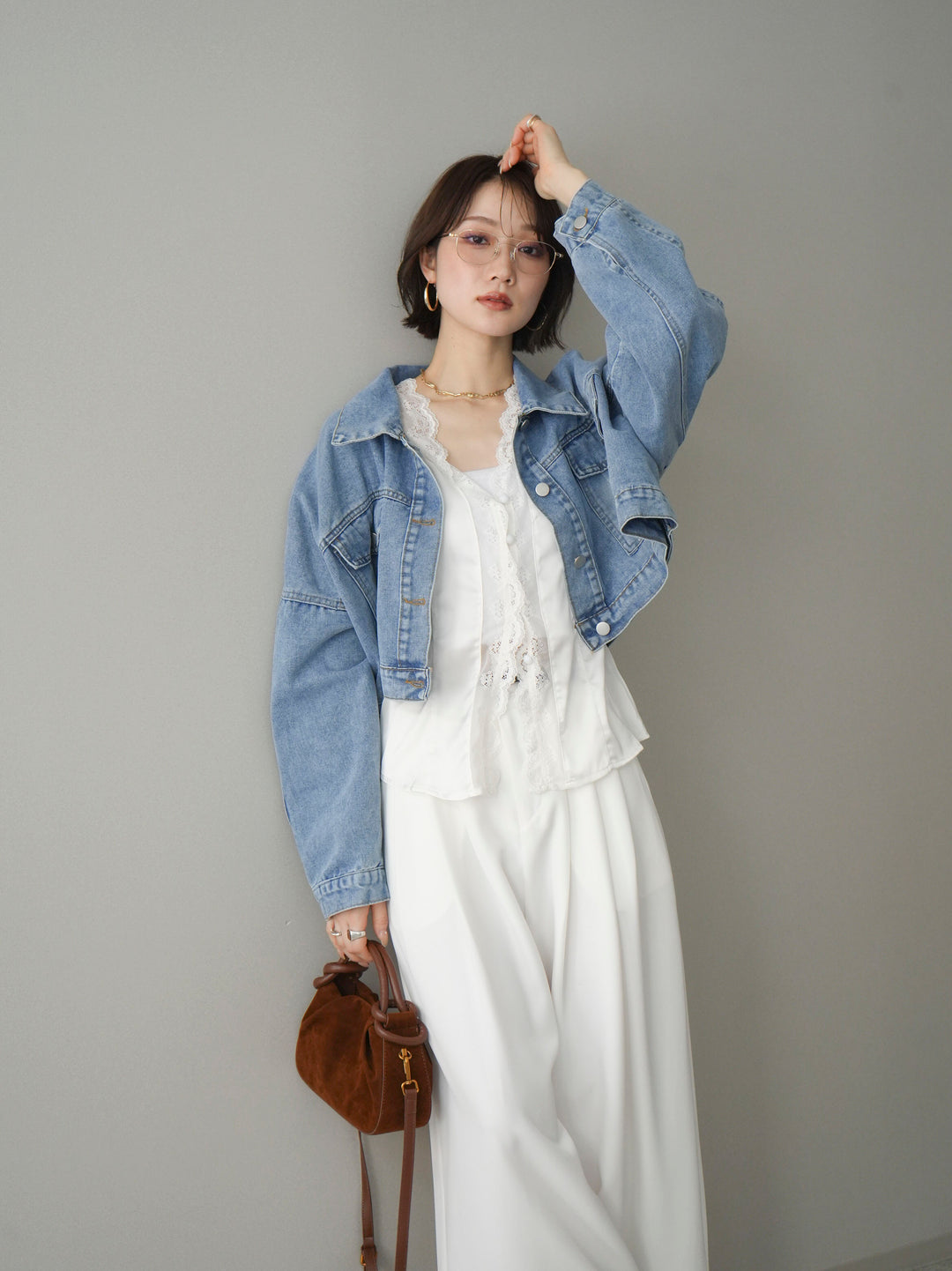 [SET]デニムショートシャツジャケット+ノースリサテンレースキャミソール+編み込みベルト付タックワイドパンツ(3set)