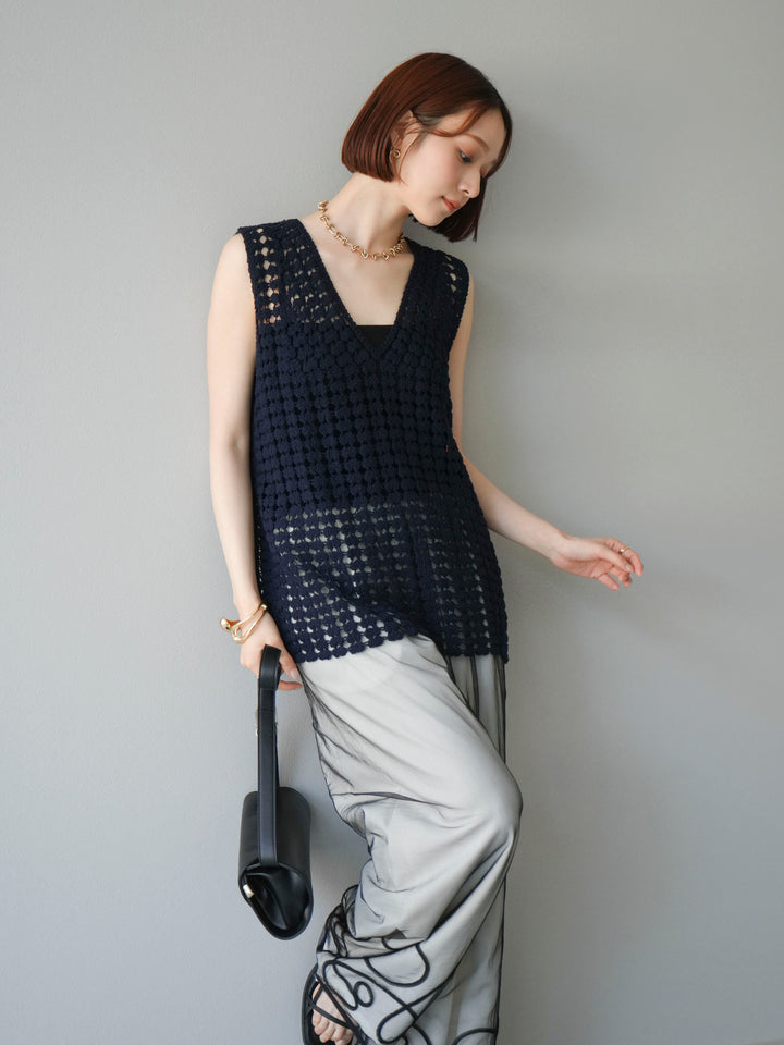 [予約]レースアップクロシェ編みニットベスト/ネイビー
