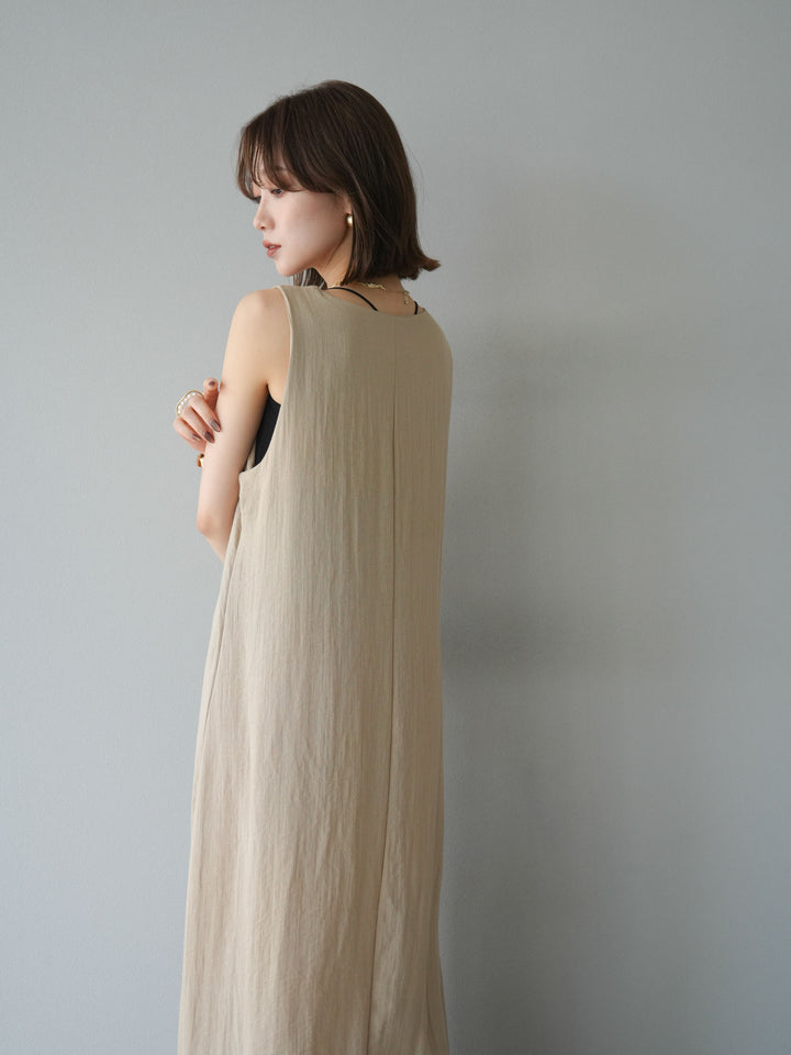 【預購】刺繡V領洋裝/米色