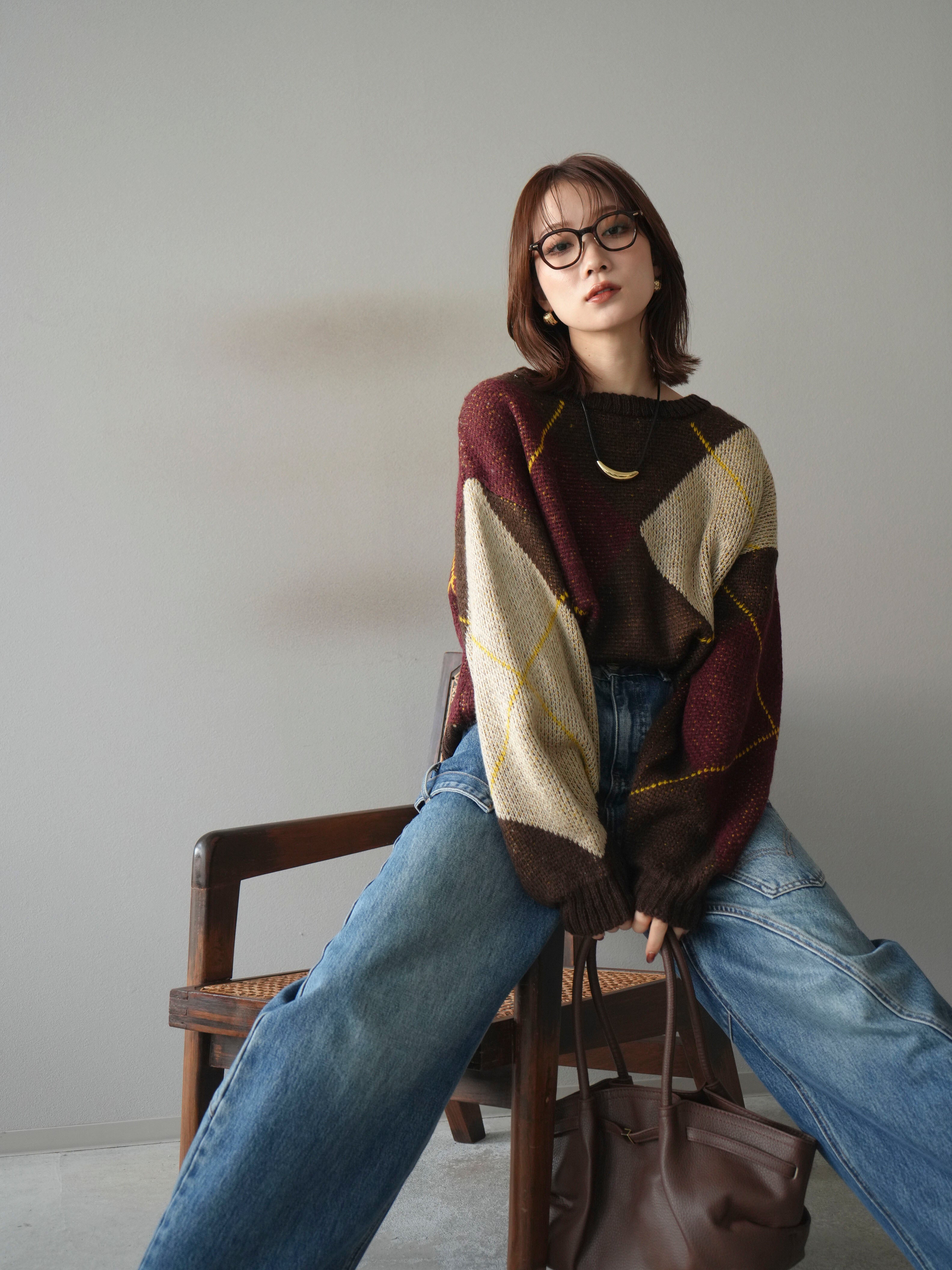 予約]配色ステッチアーガイル柄ニットプルオーバー/brown – Lumier