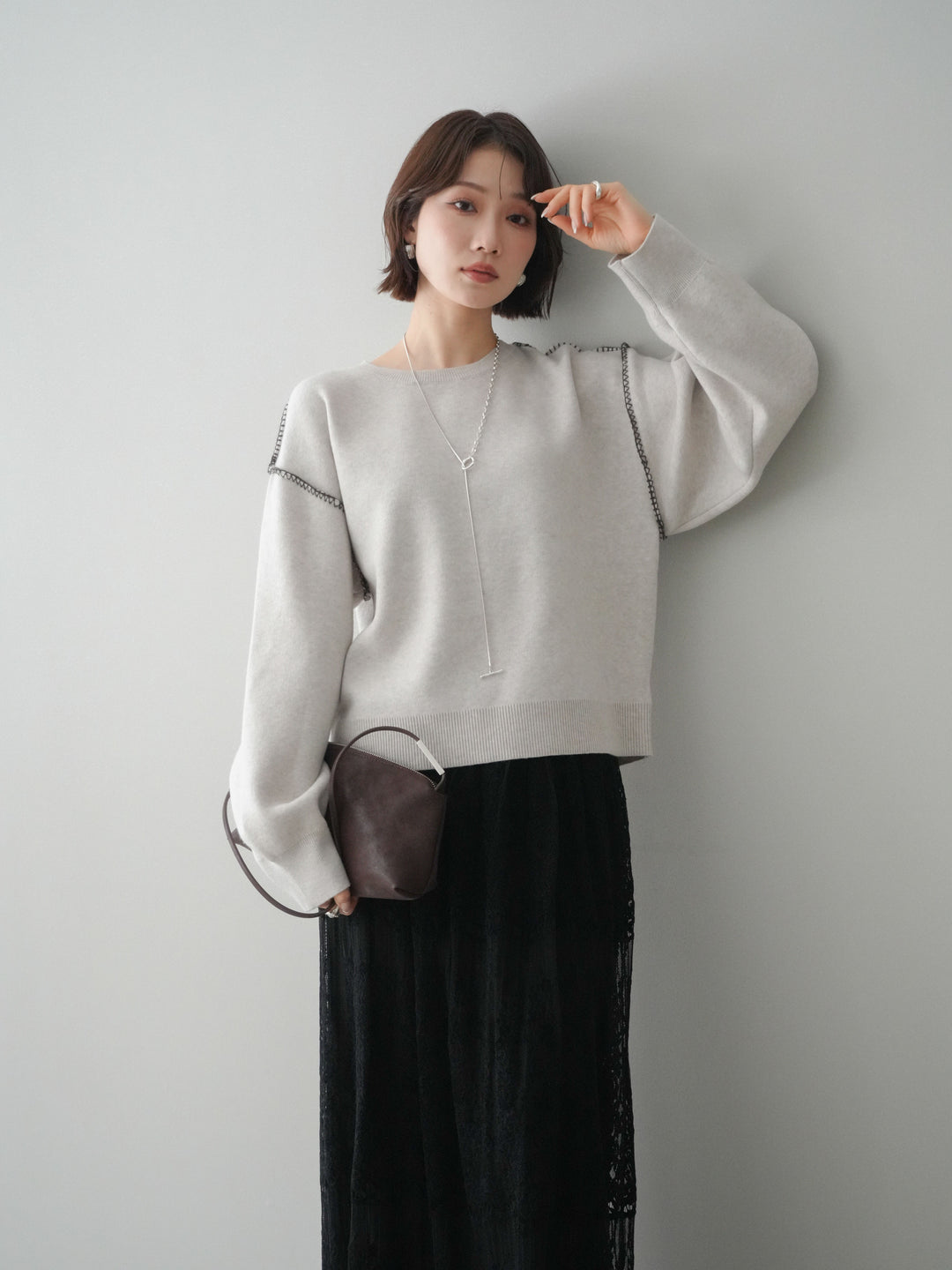 [SET]バックロゴ刺繍配色ステッチニットプルオーバー+選べるアクセセット(2set)