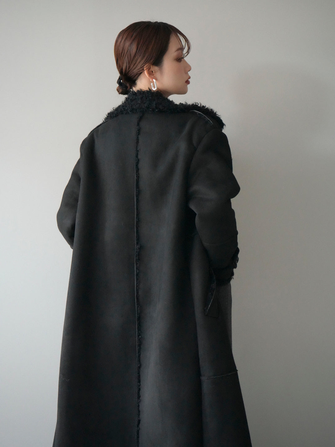 [予約]ムートンロングコート/black