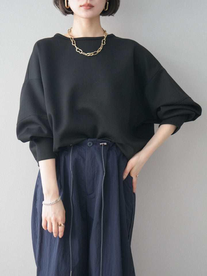 [予約]ライトポンチコクーンプルオーバー/black