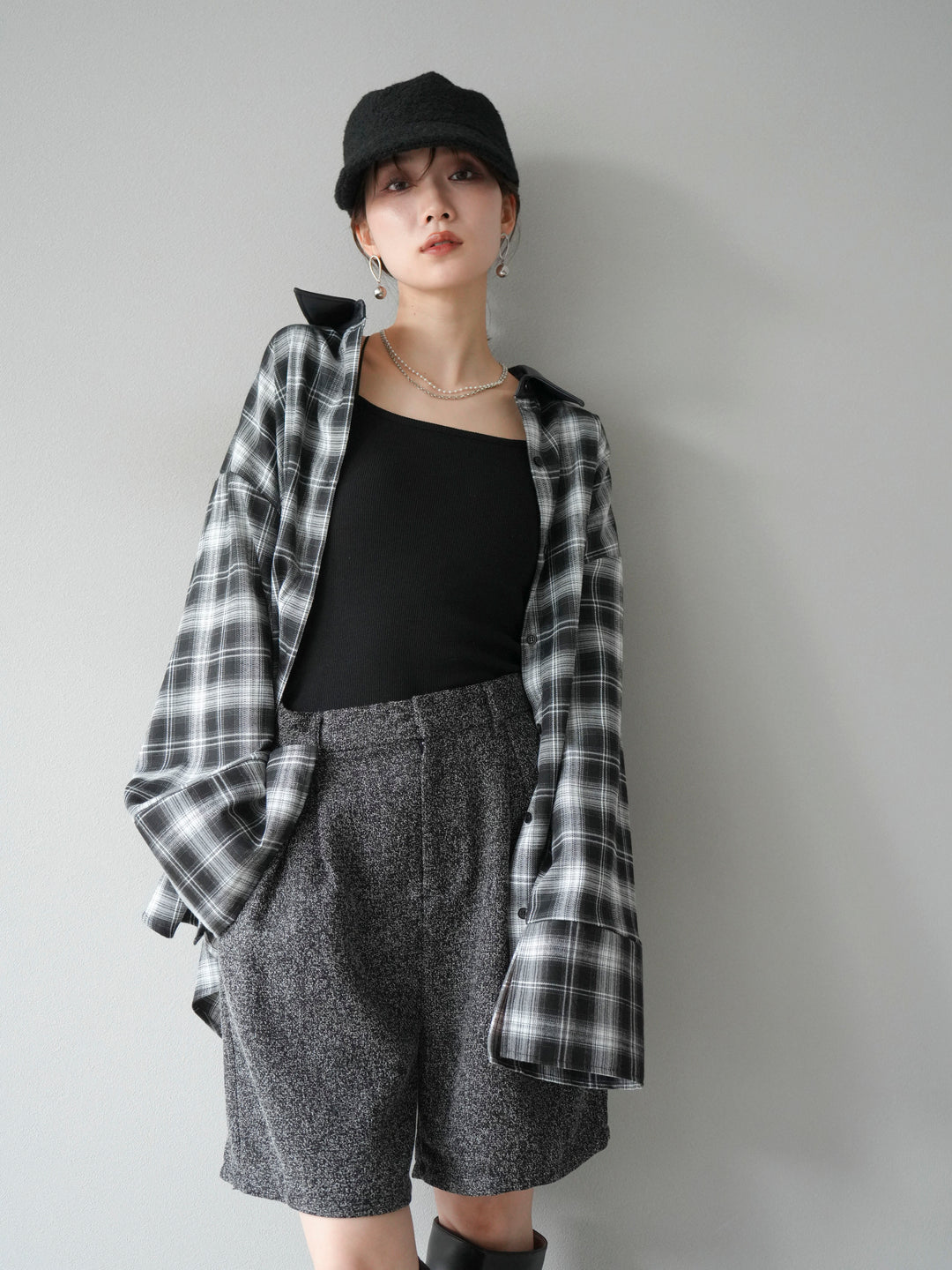 [SET]レザー襟オンブレチェックオーバーシャツ +ツイードハーフパンツ(2set)