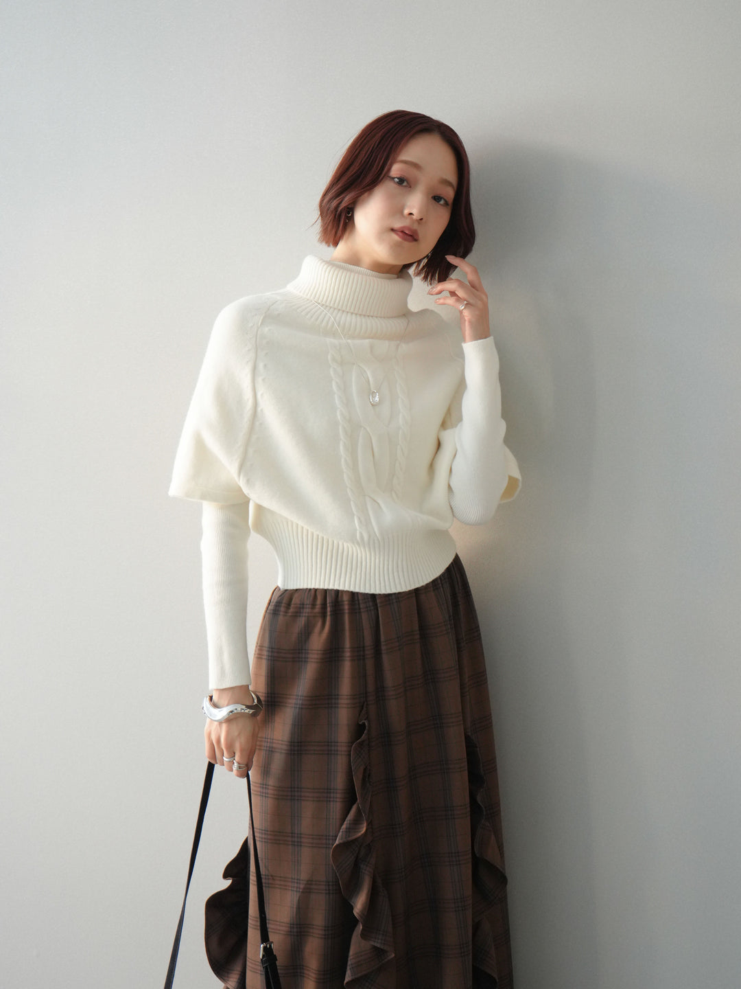 [予約]ケーブル編みタートルハーフスリーブニットアンサンブル/ivory