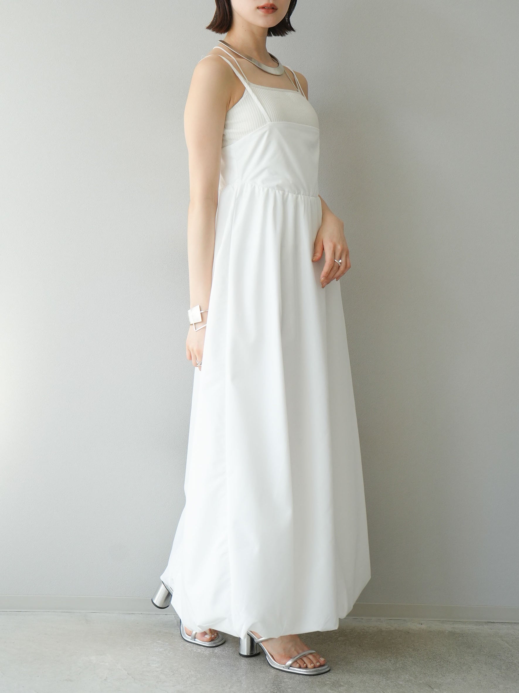 予約]ブロードバルーンキャミワンピース/オフ – Lumier