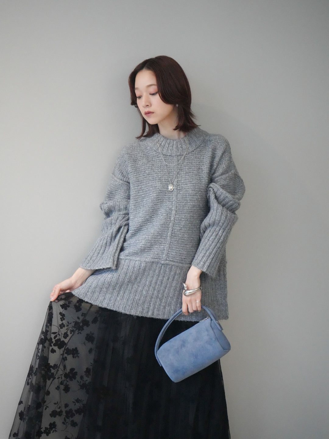 [SET]編み地切替ボトルネックニットプルオーバー+フラワーフロッキーチュールプリーツスカート(2set)