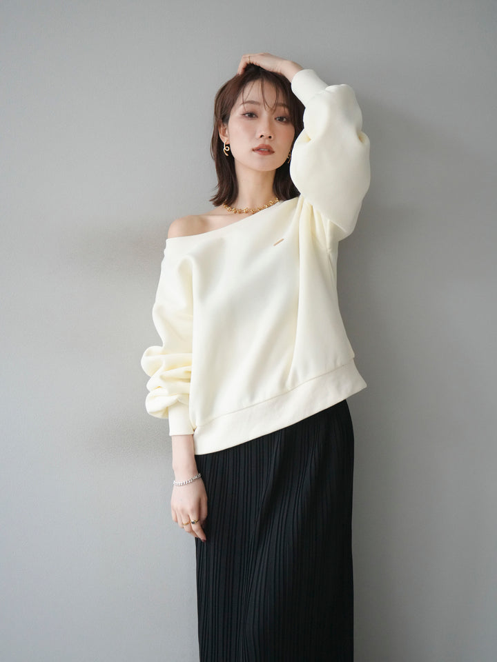 [予約]プレート付裏起毛ワンショルプルオーバー/ivory