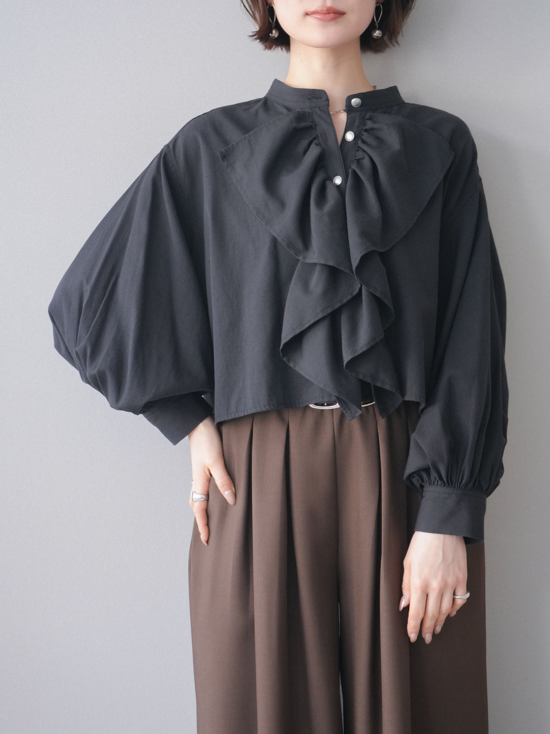 [SET]ラッフルフレアショートブラウス+ラッフルフレアショートブラウス(2set)
