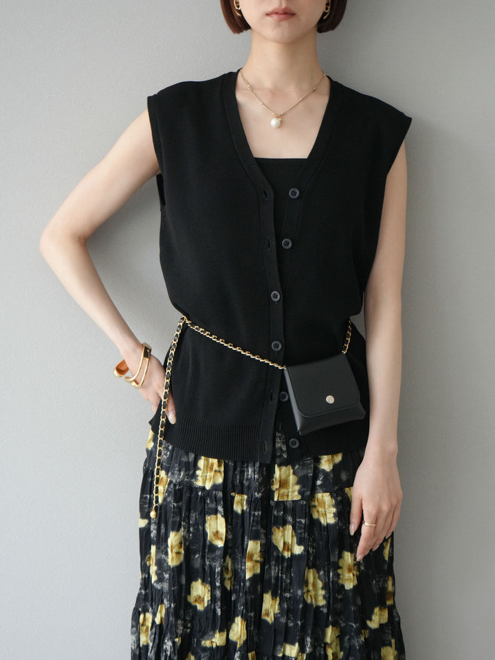[SET] V領人造絲針織背心+花邊長裙（2件組）
