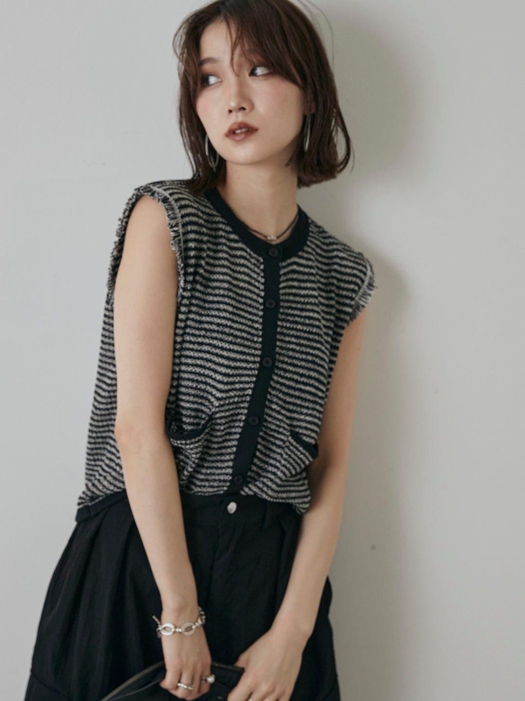 [予約]ボーダー袖フリンジニットベスト/ブラック