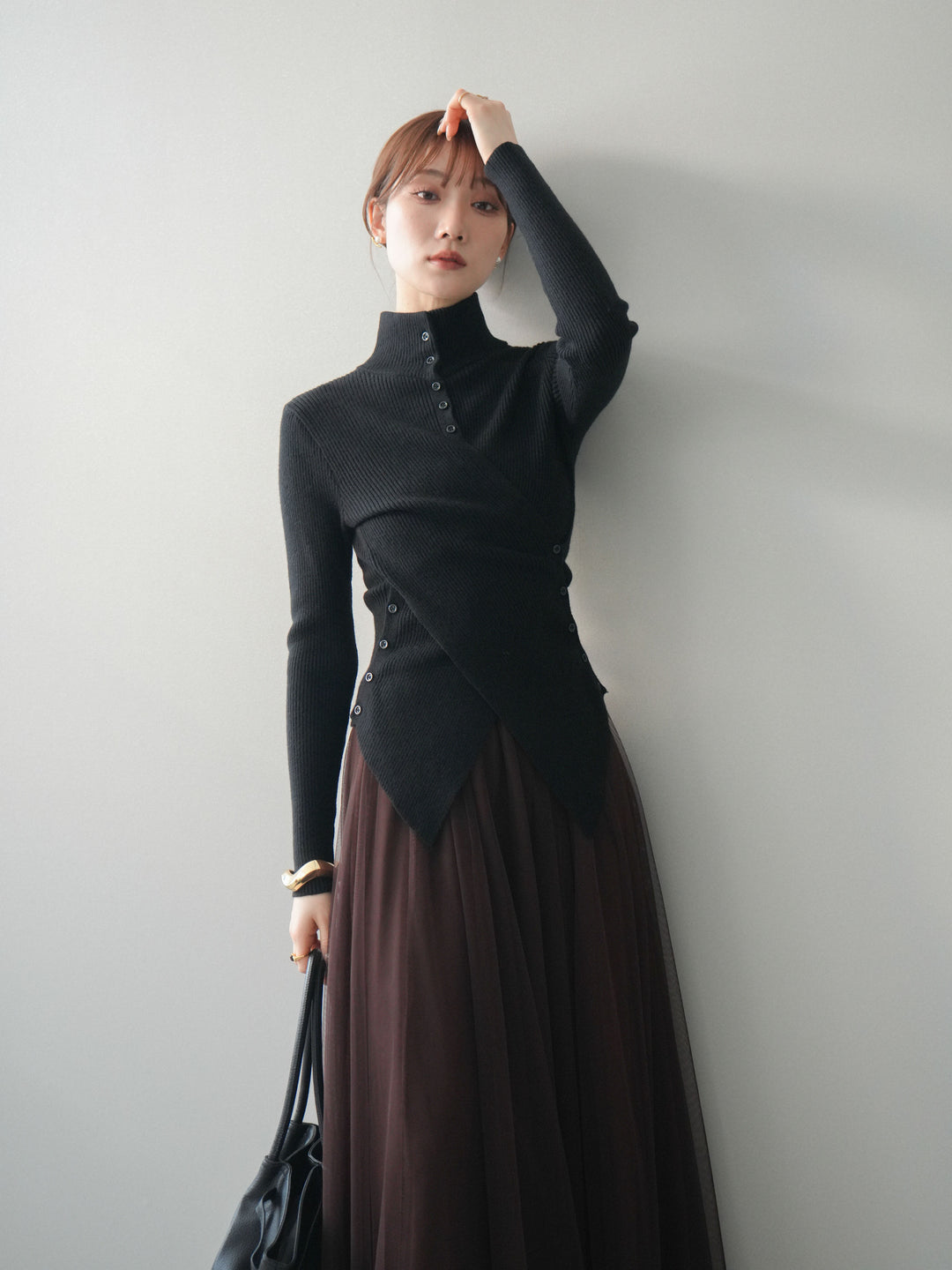 [予約]クロスデザインボトルネックリブニットトップス/black