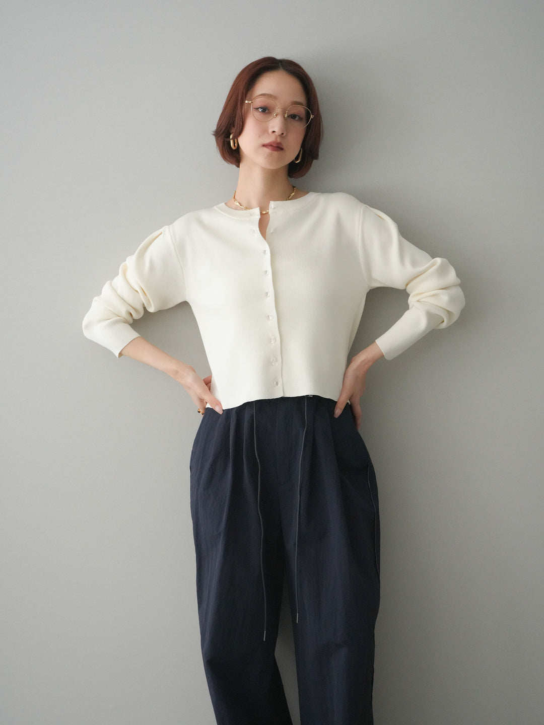 [SET]クリアボタンタックニットカーディガン+ドロストサイドラインナイロンパンツ(2set)