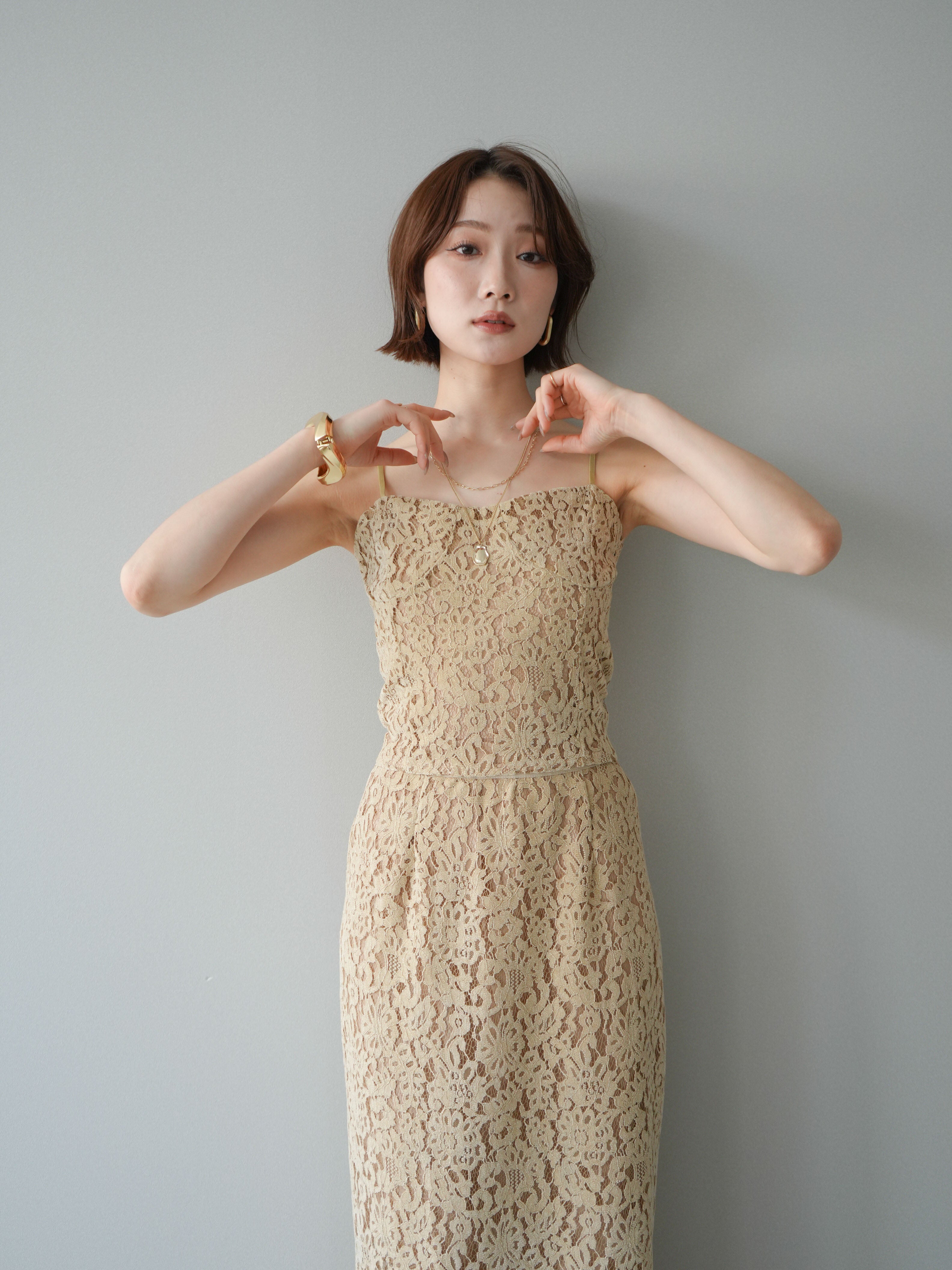 SET]フルレースキャミ＆IラインスカートSET UP/beige – Lumier