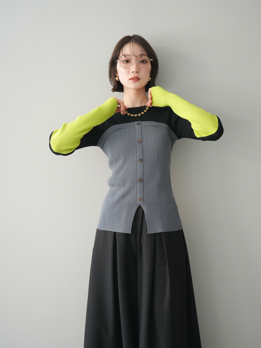 [SET]配色ビスチェドッキングリブニットトップス+選べるアクセセット(2set)