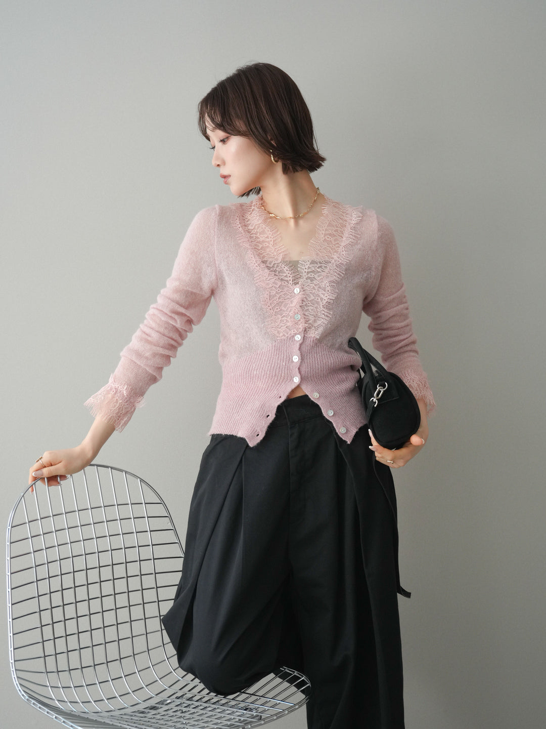 【預購】馬海毛觸感蕾絲針織開襟衫 / 粉紅色