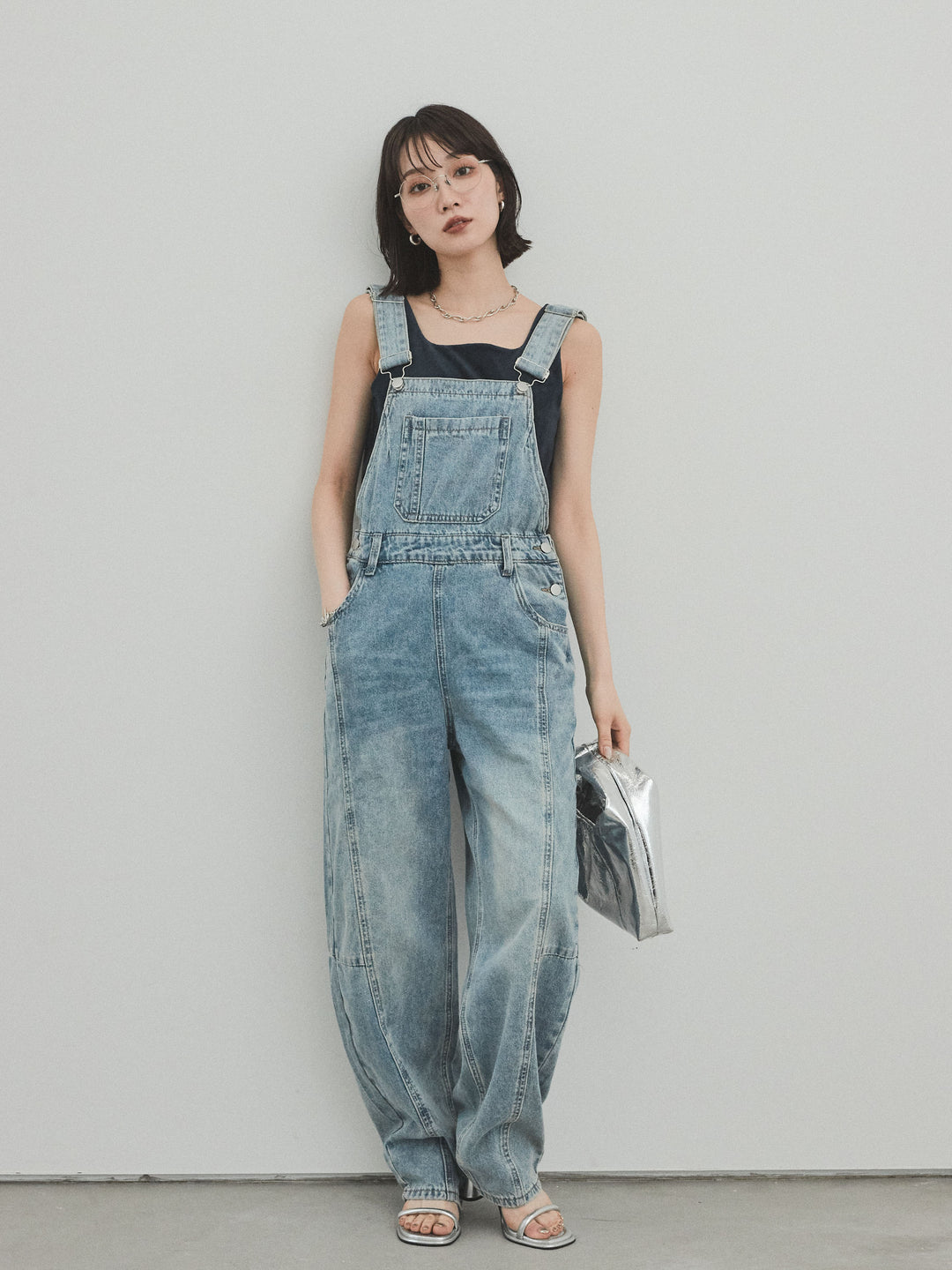 [予約]センターシームデニムサロペット /ライトブルー