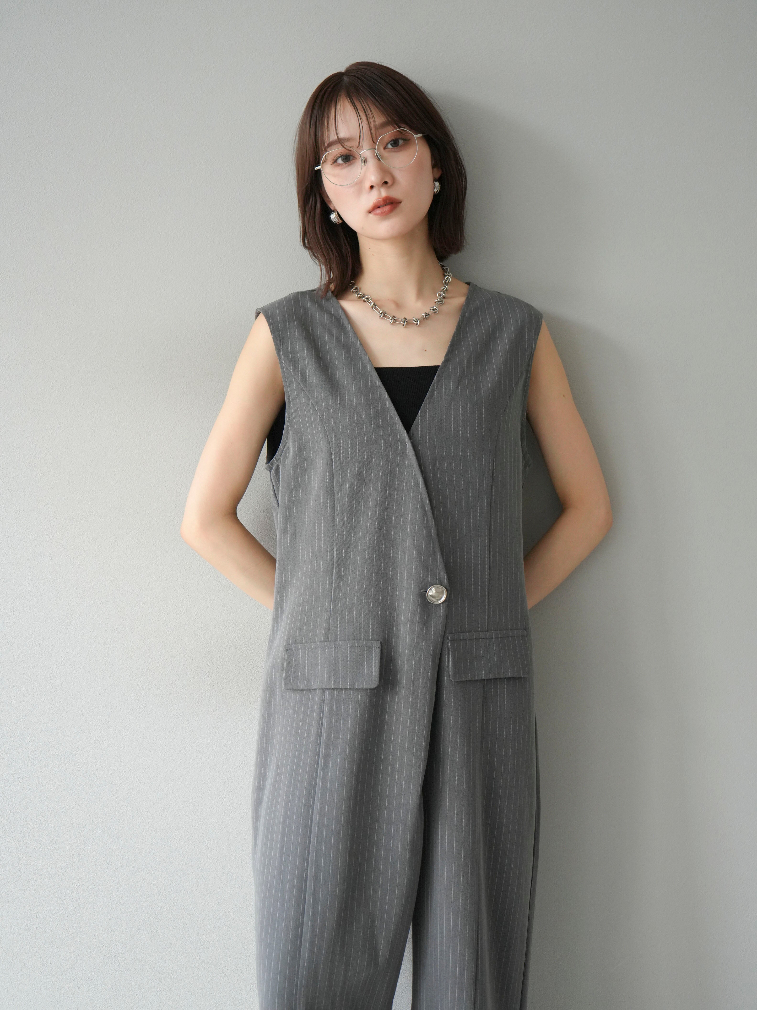 予約]ストライプラップデザインオールインワン/グレー – Lumier