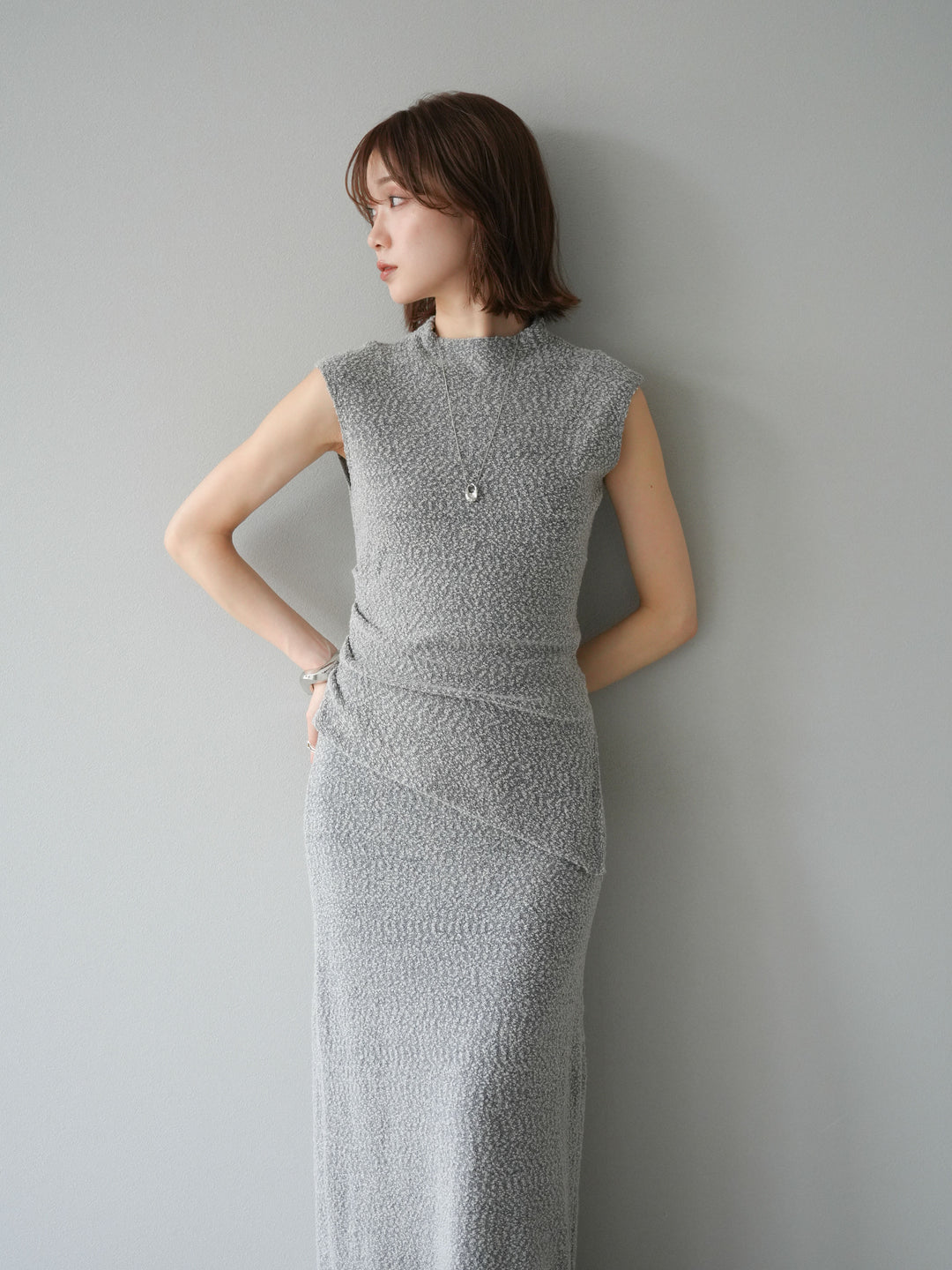 [套裝] 珠地佈針織無袖上衣 + 珠地佈針織I字裙 (2套)