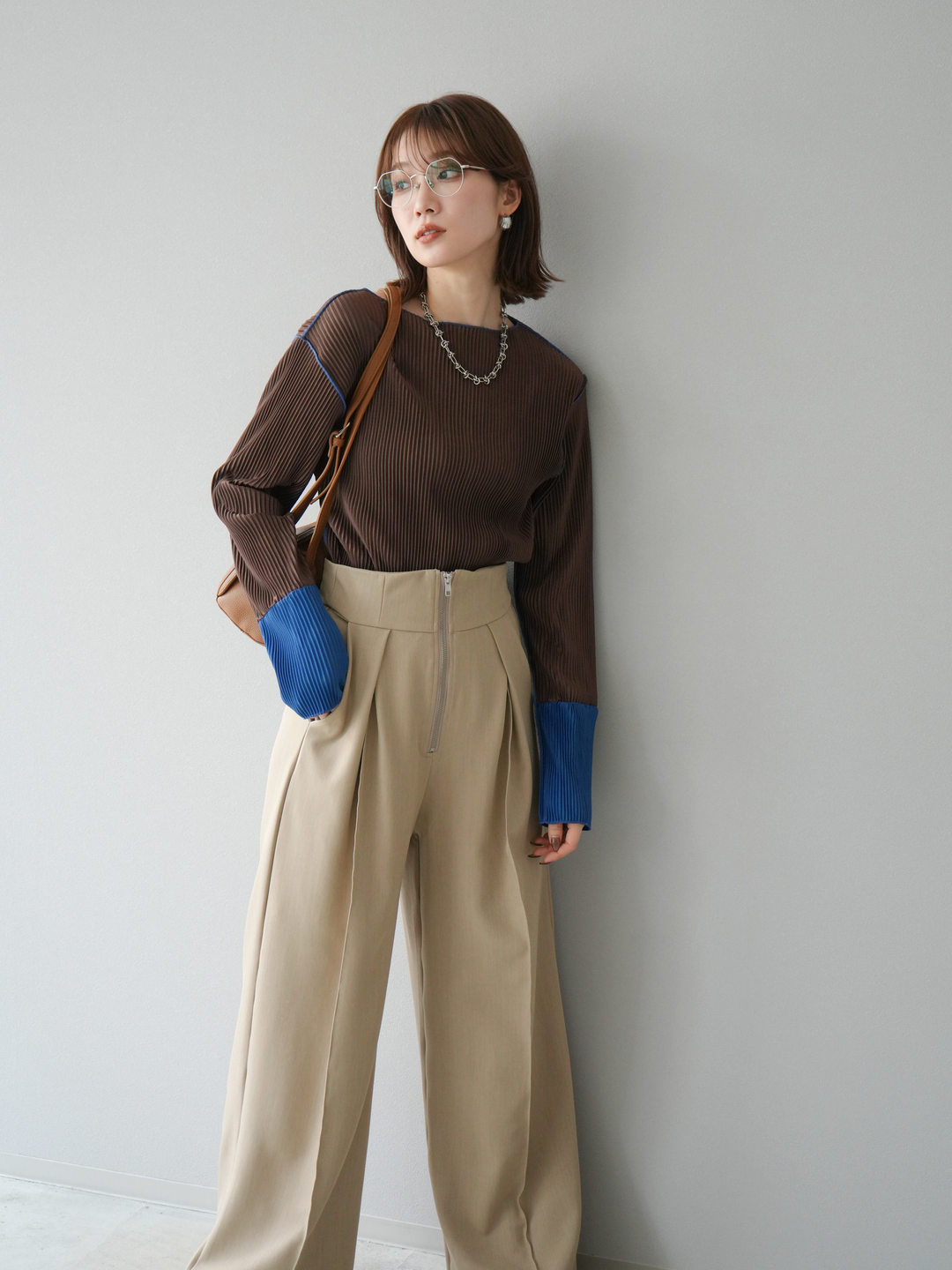 [予約]バイカラープリーツトップス/ブラウン