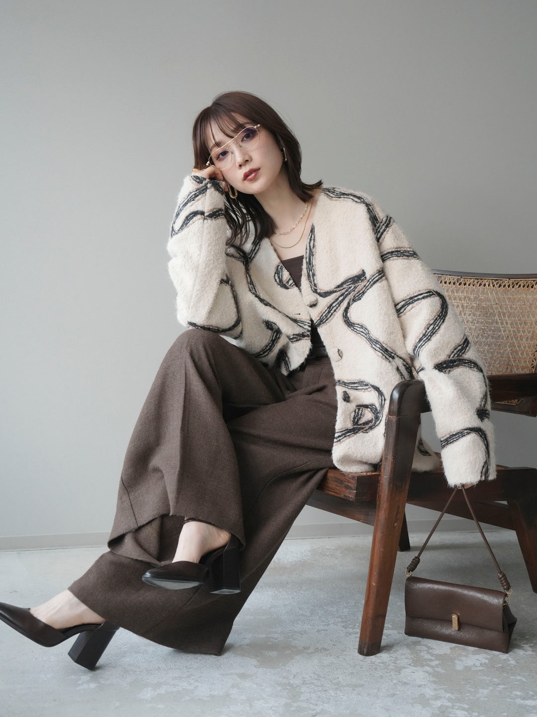 [予約]ニュアンス刺繍ブークレニットジャケット/white