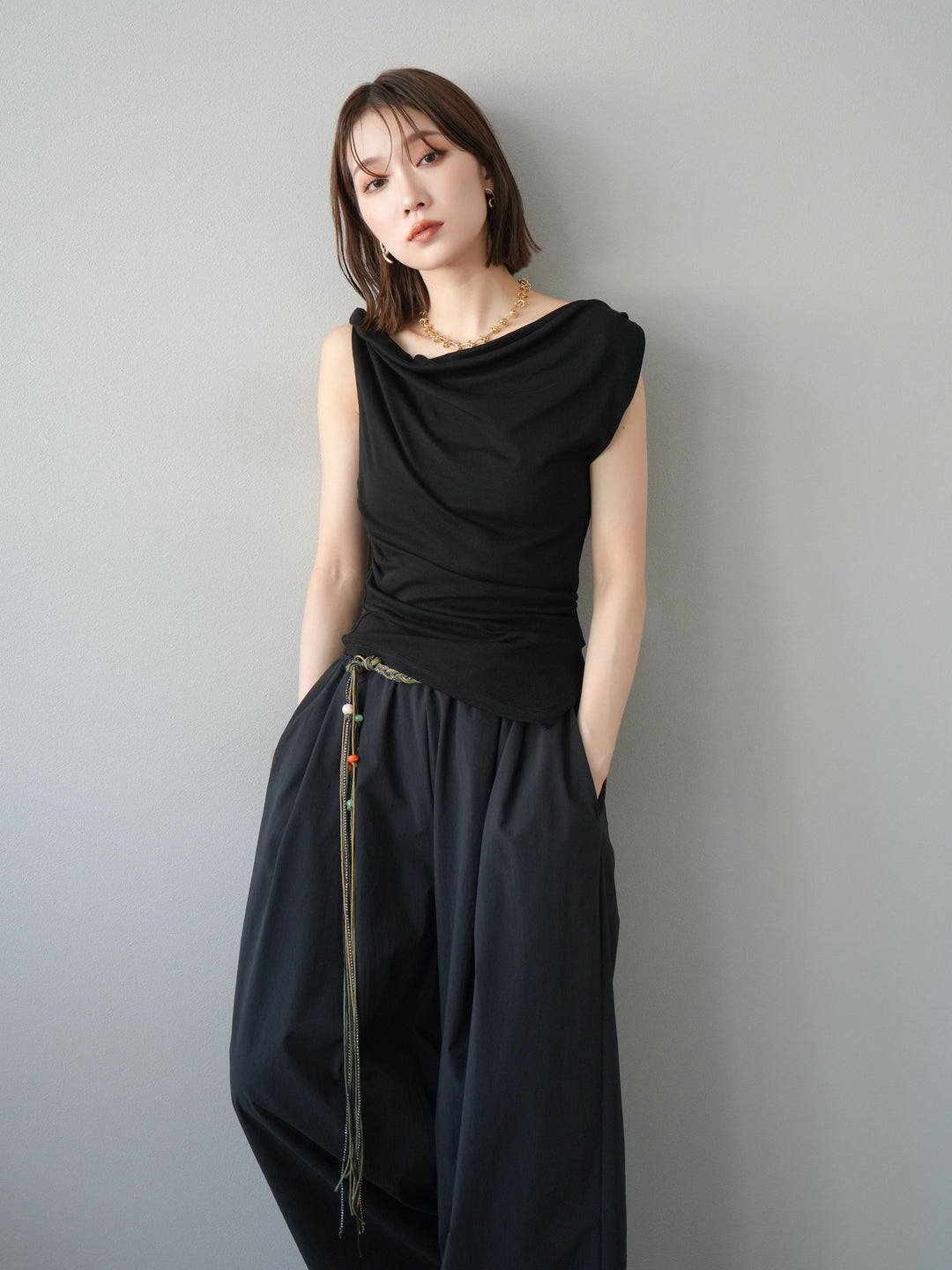 [SET]タックデザイントップス＆ビーズベルト付きパンツSET UP(2set)