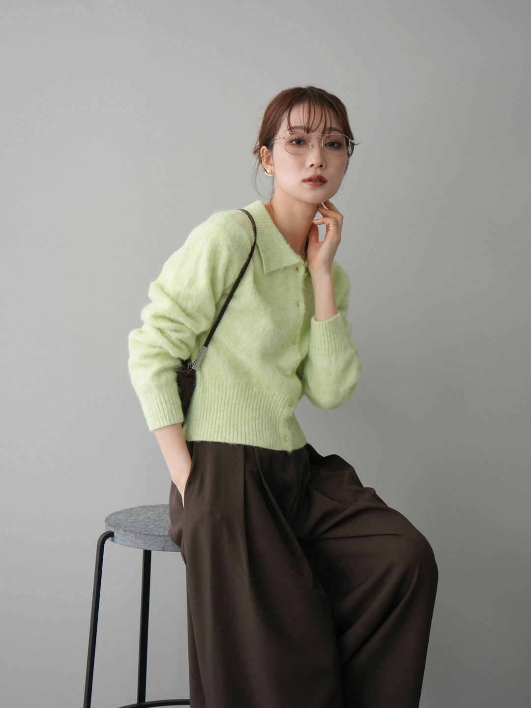 [SET]モヘア衿付きボタンプルオーバー+テープベルトタックバギーパンツ(2set)