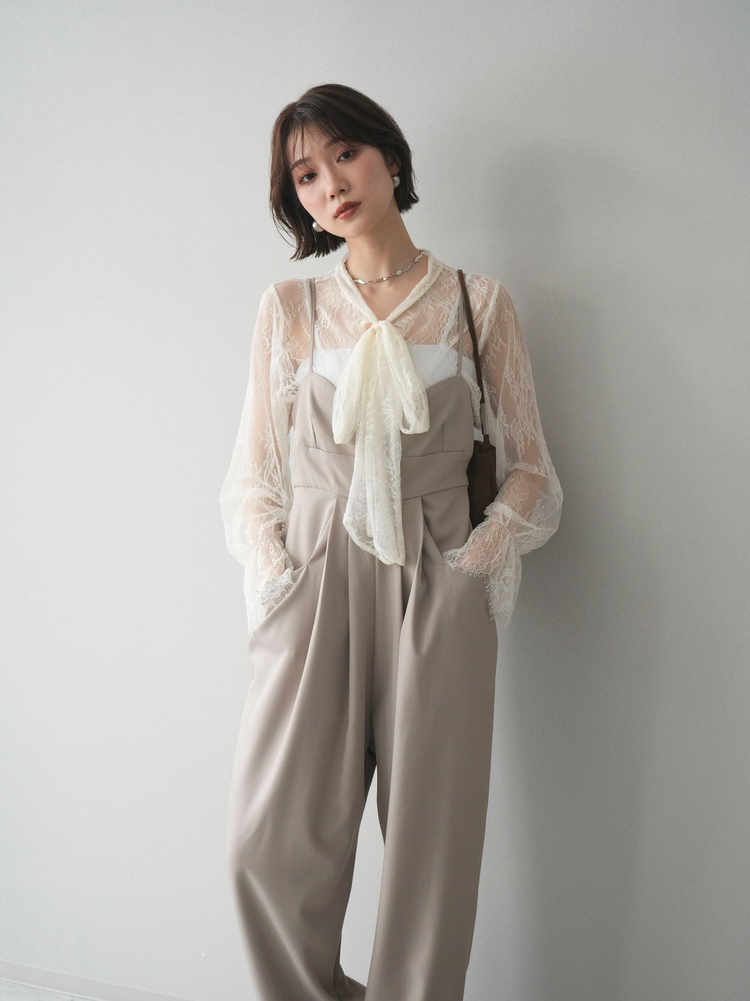 [SET]バックデザインサロペット+リバーレースボウタイトップス(2set)