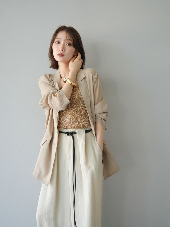 [SET] 金色扣環透視外套 + 滾邊花朵透視天鵝絨吊帶背心 + 繩紋腰帶麻感寬褲 (3 件套)