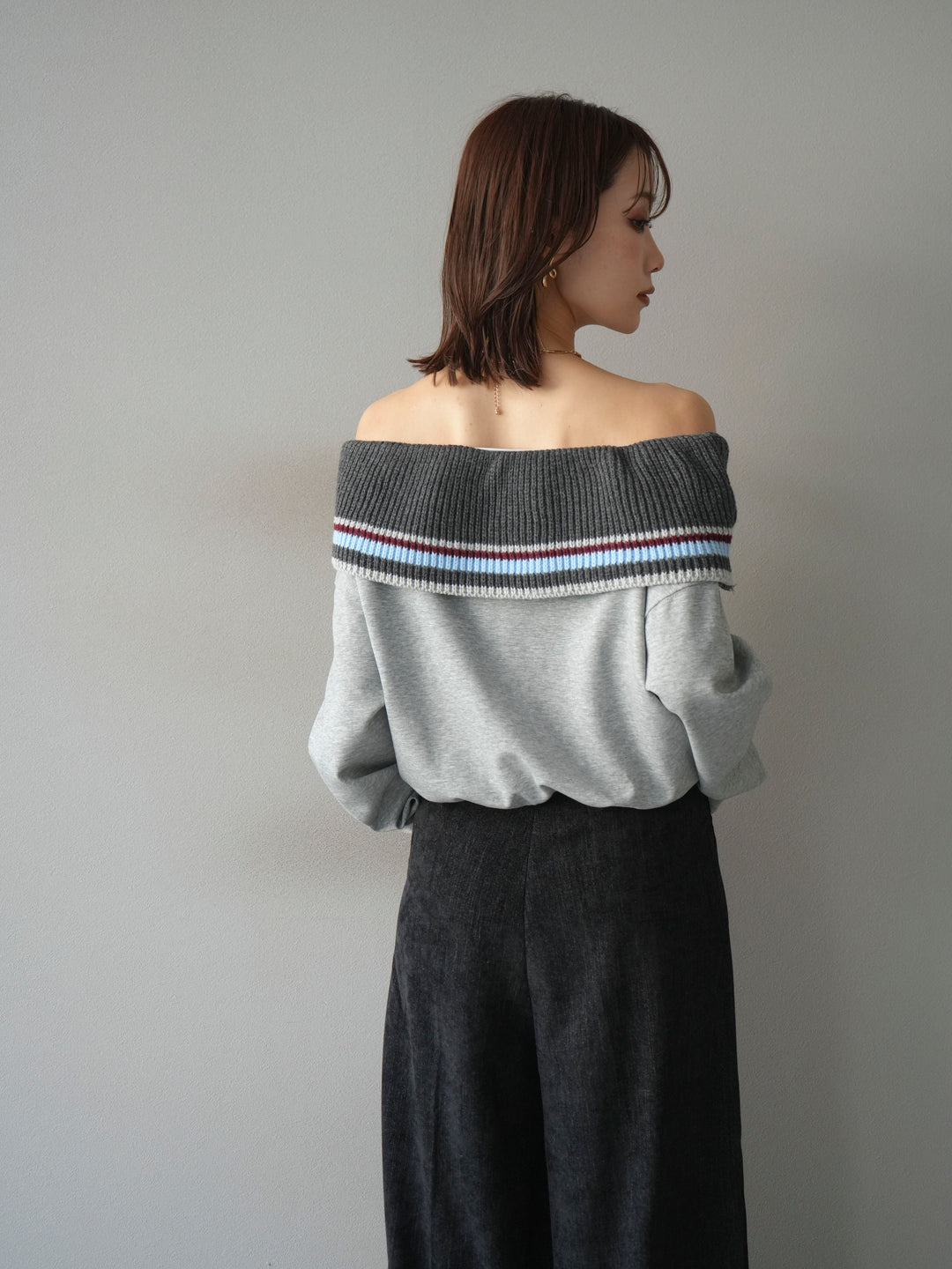 [予約]ボーダーニットオフショルダーxスウェットプルオーバー/gray