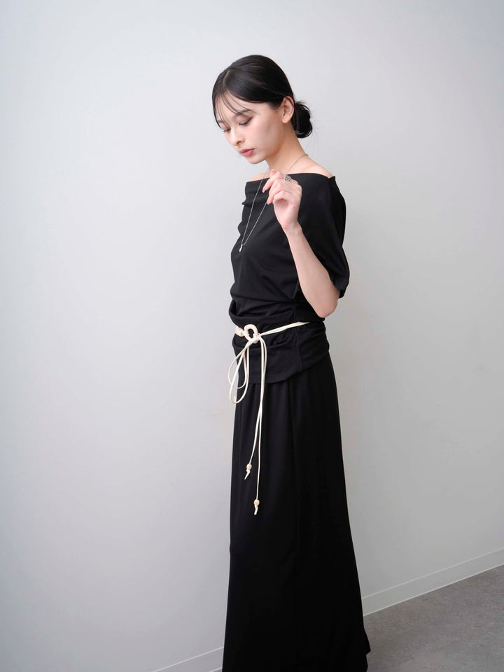[SET]ベルト付アシメドレープカットソー＆スリットIラインスカートSET UP(2SET)