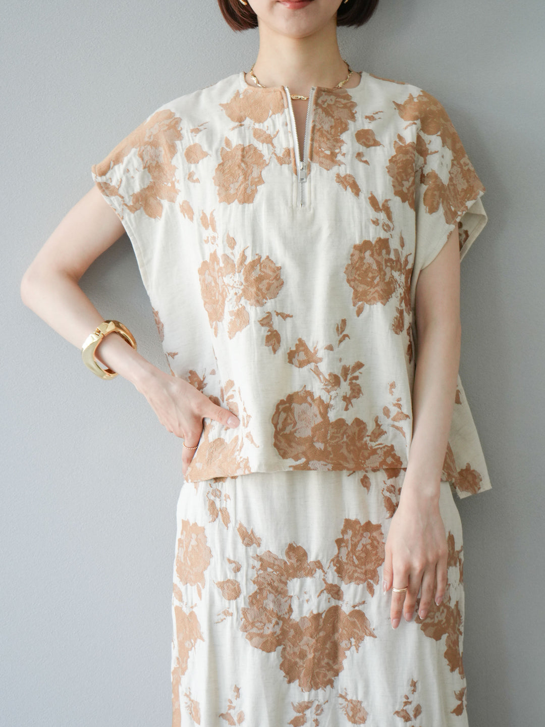 [予約]ジャガードZIPプルオーバー/ベージュ