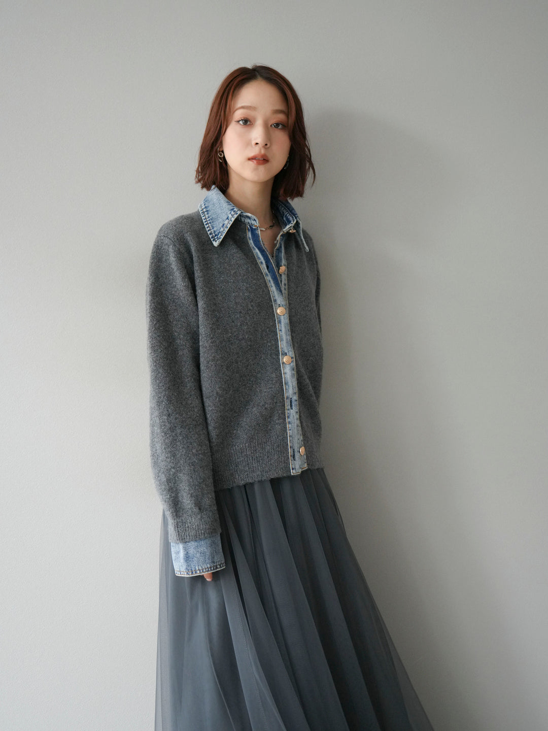 [予約]デニム襟ボタンニットカーディガン/チャコール
