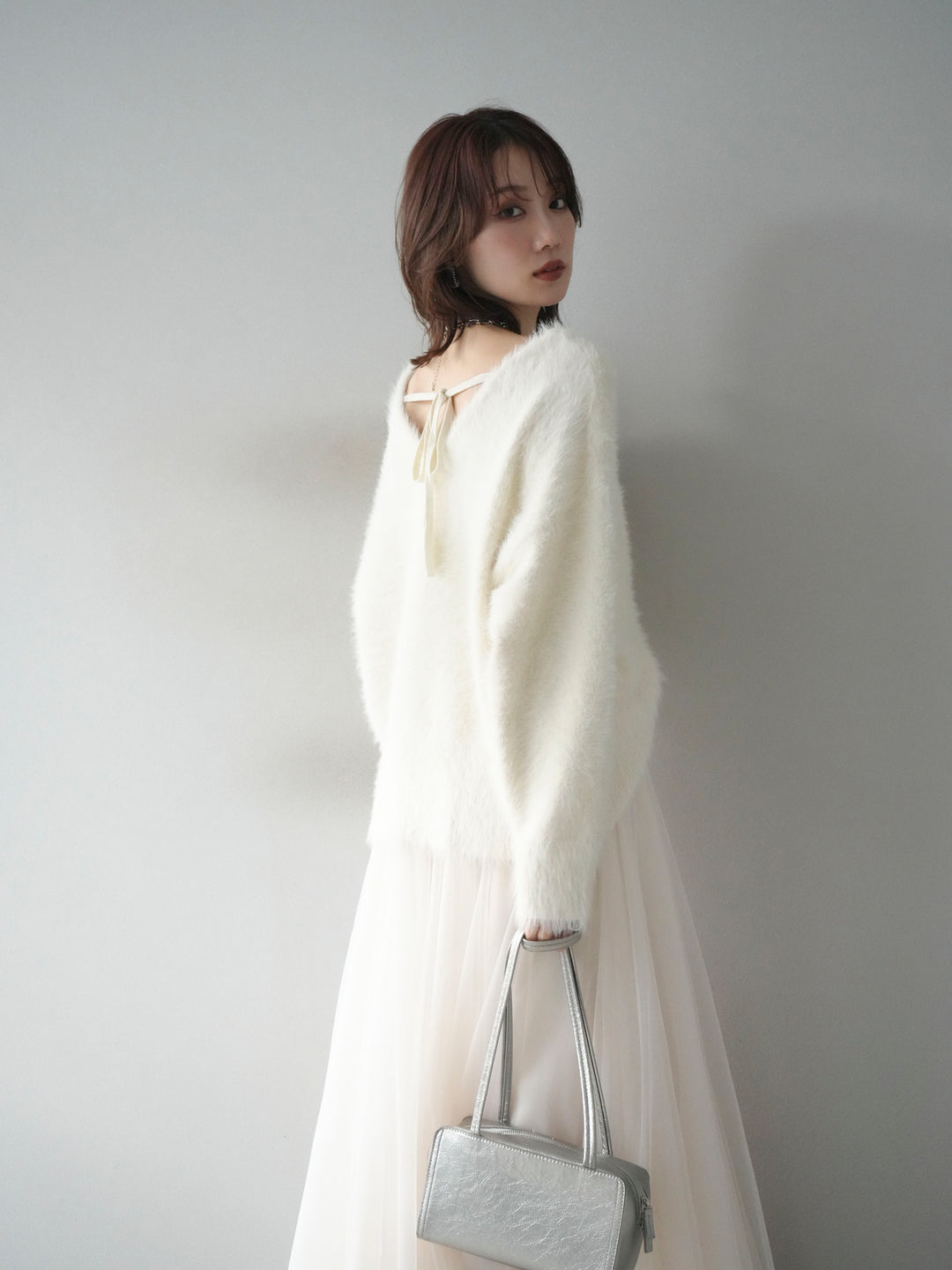 [予約]バックリボンVネックシャギーニットプルオーバー/ivory